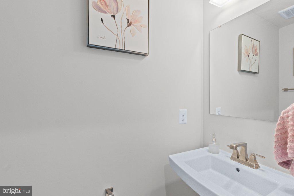 GREENLEIGH AT CROSSROADS - Residential