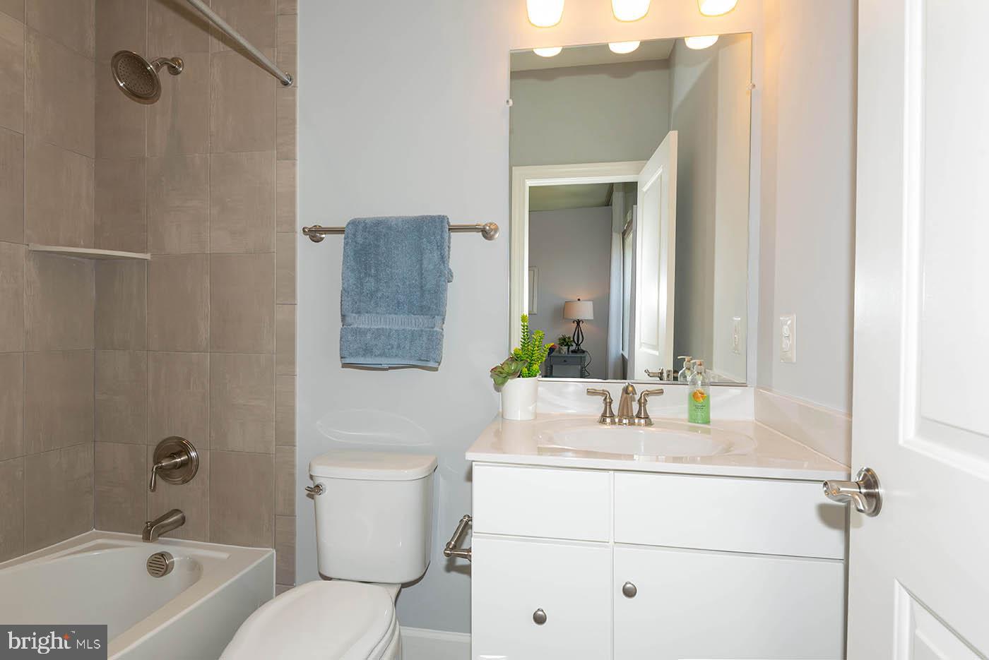 TWO RIVERS - Residential