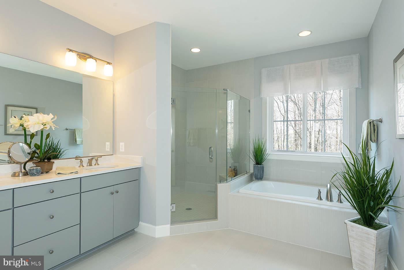 TWO RIVERS - Residential