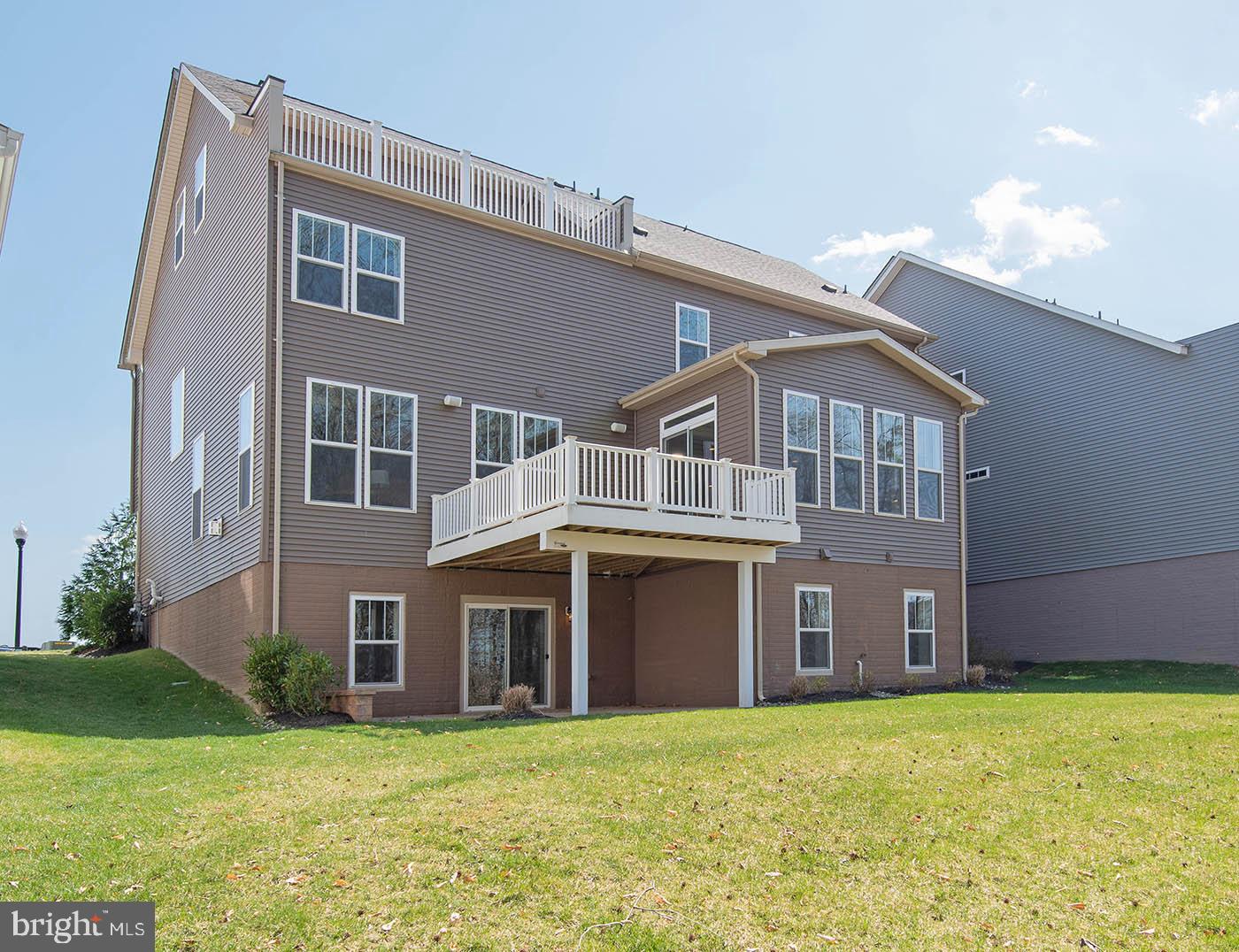 TWO RIVERS - Residential