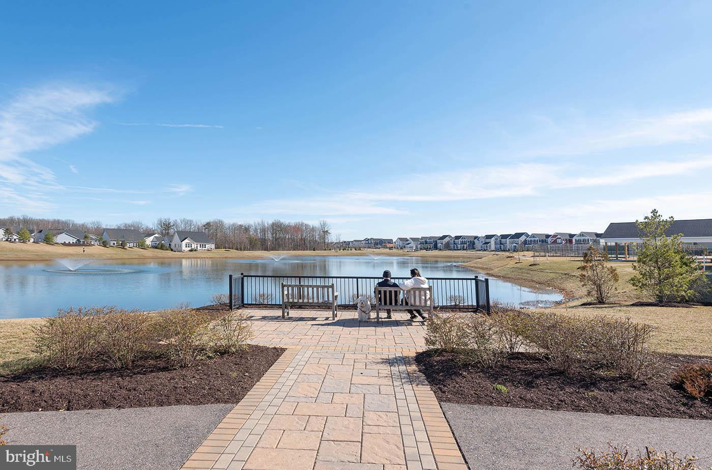 TWO RIVERS - Residential