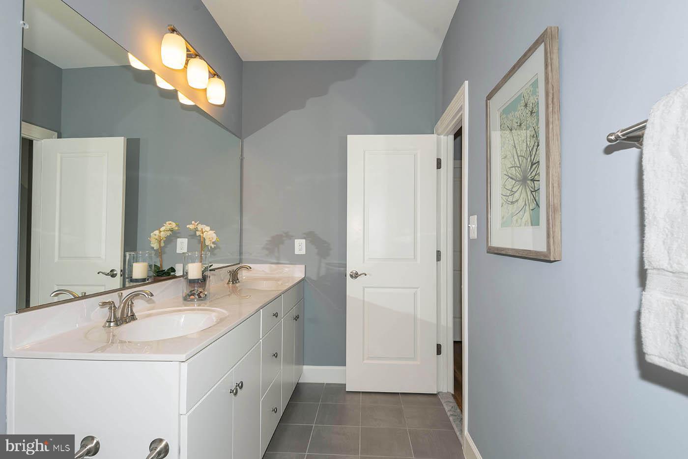 TWO RIVERS - Residential