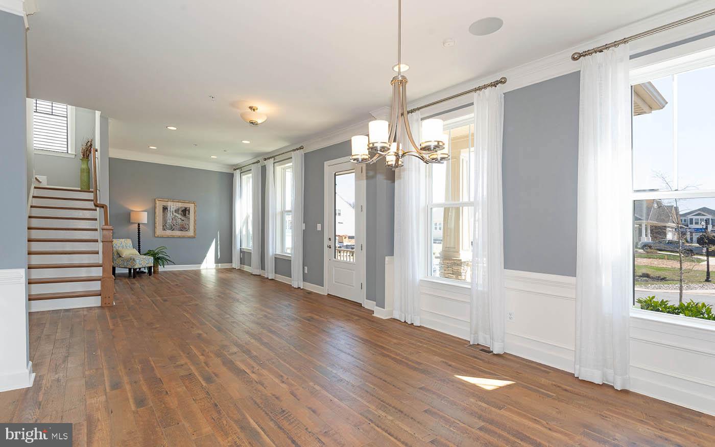 TWO RIVERS - Residential