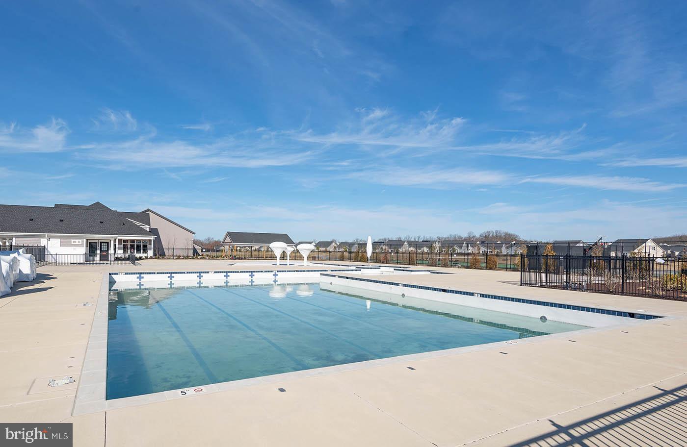 TWO RIVERS - Residential