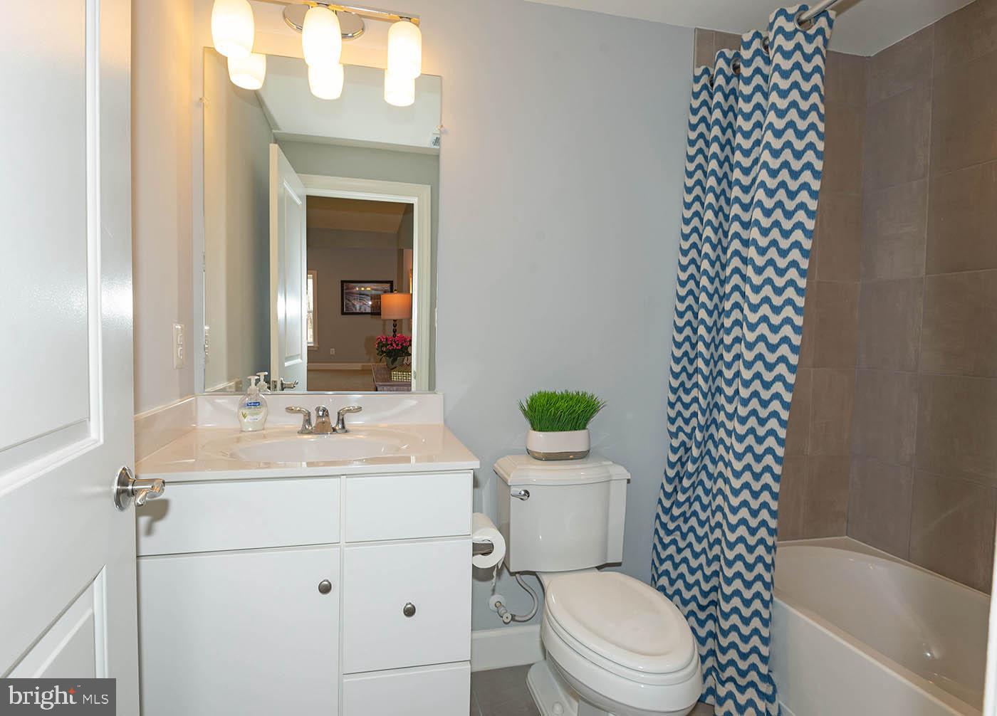 TWO RIVERS - Residential