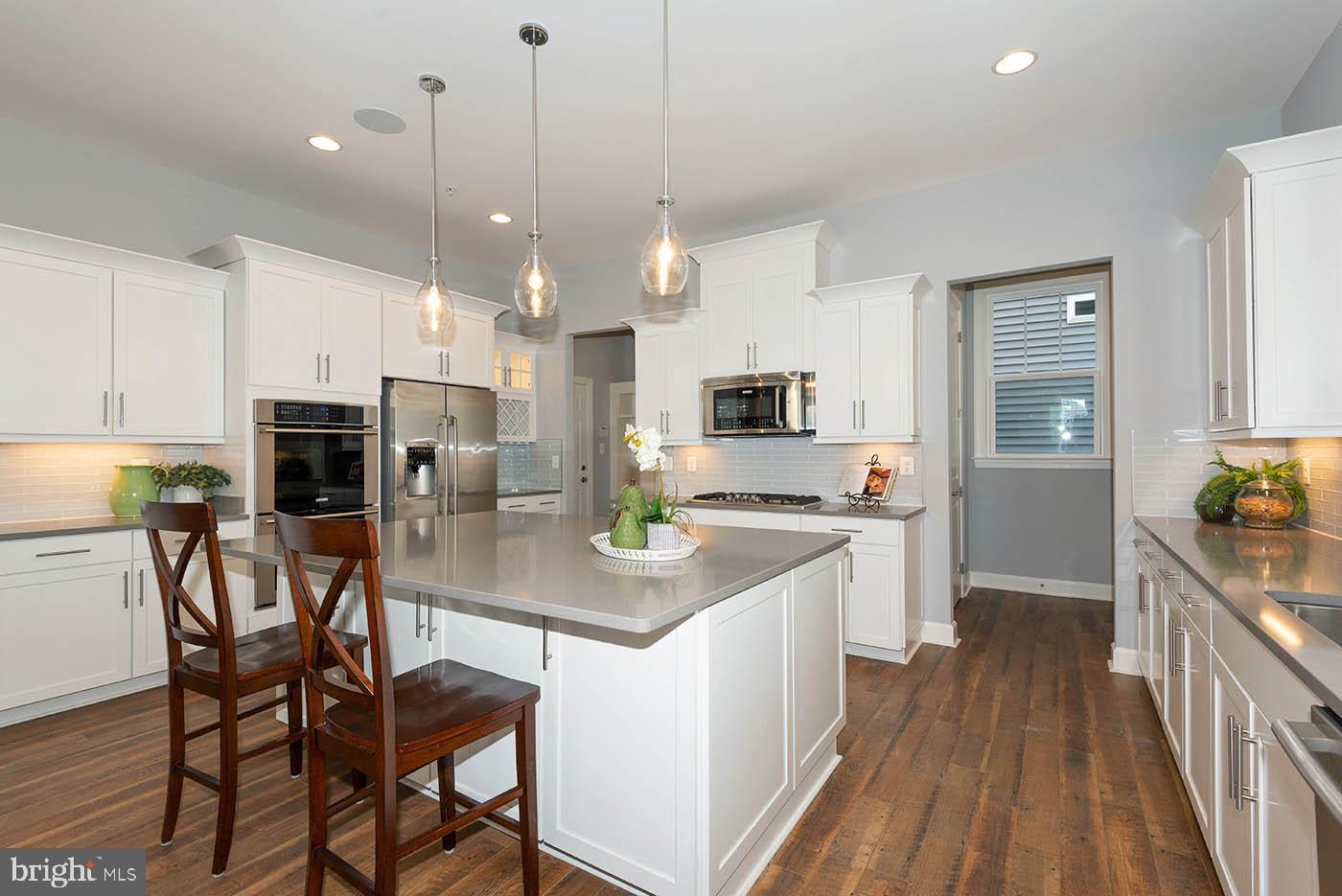 TWO RIVERS - Residential