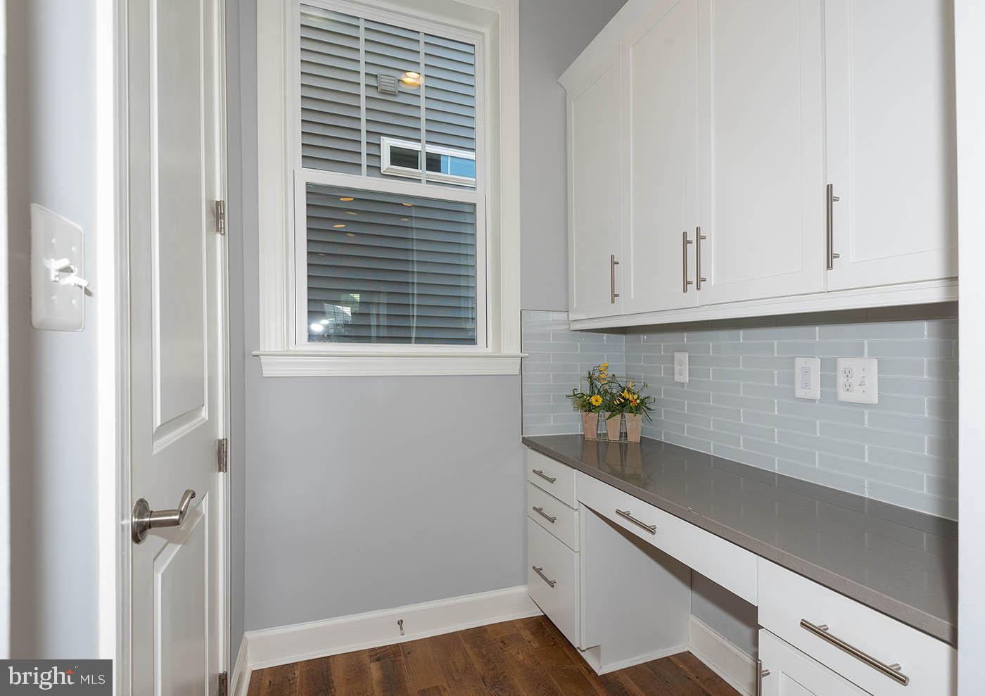 TWO RIVERS - Residential