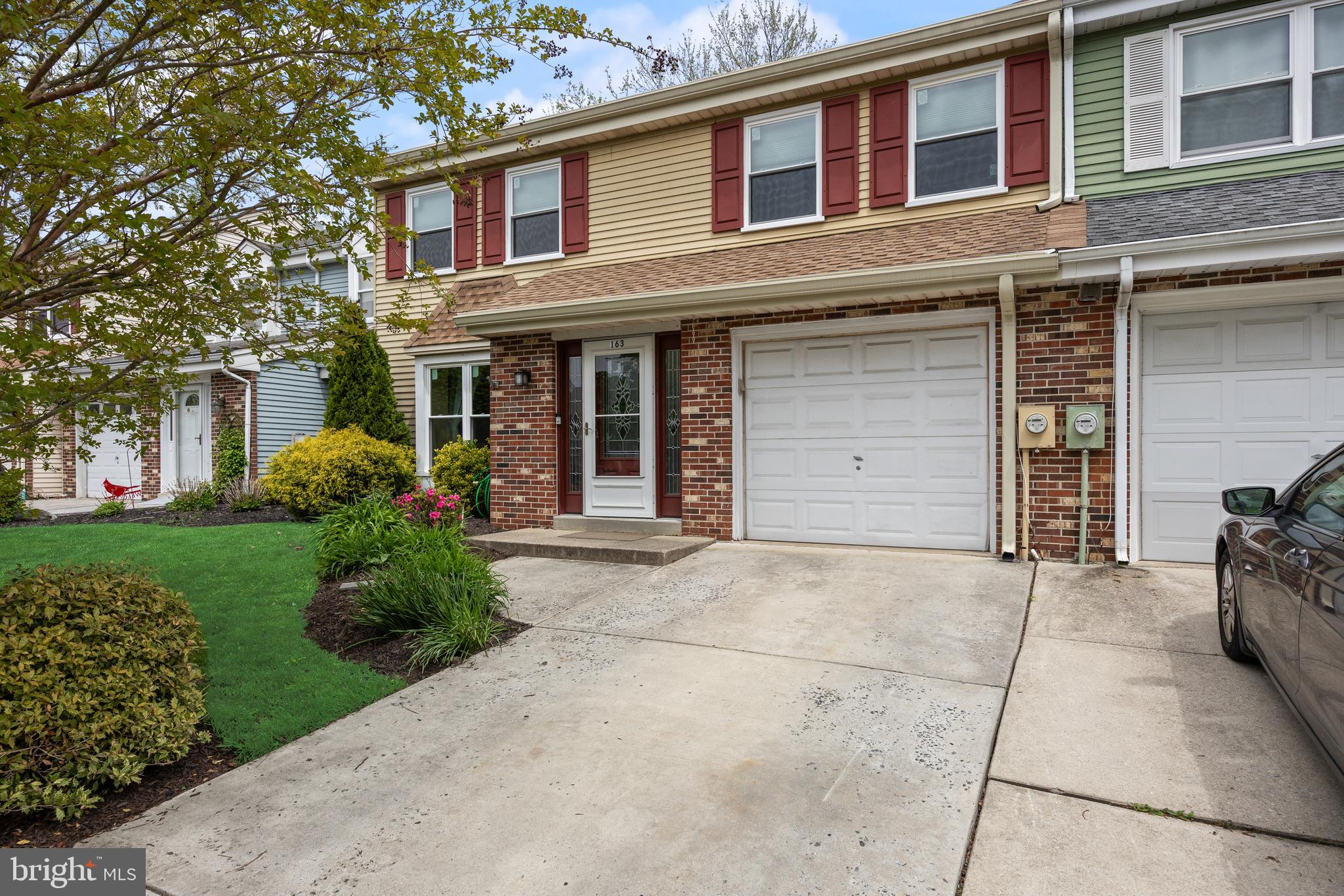 163 CALDERWOOD LANE