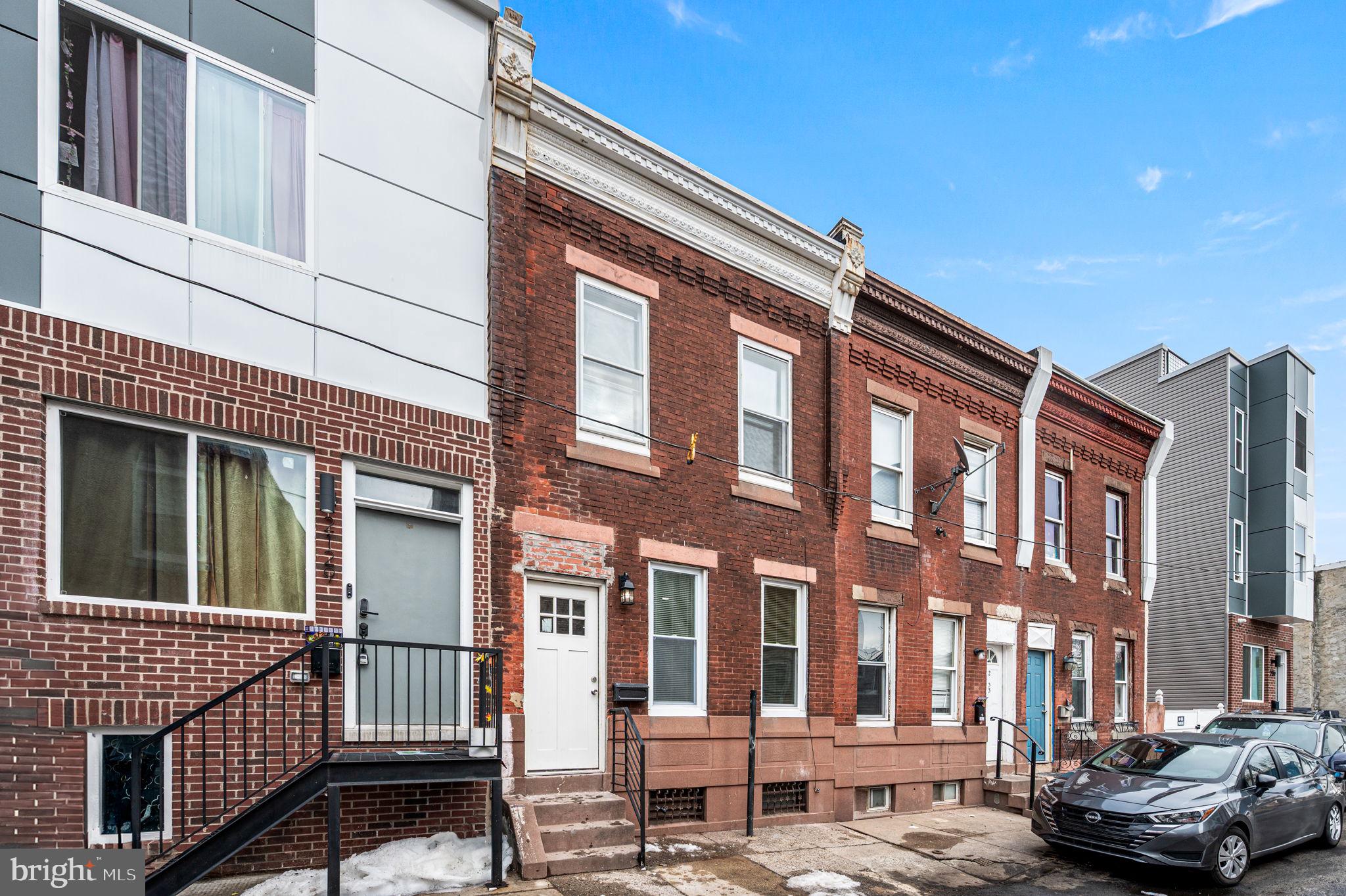 KENSINGTON - Residential