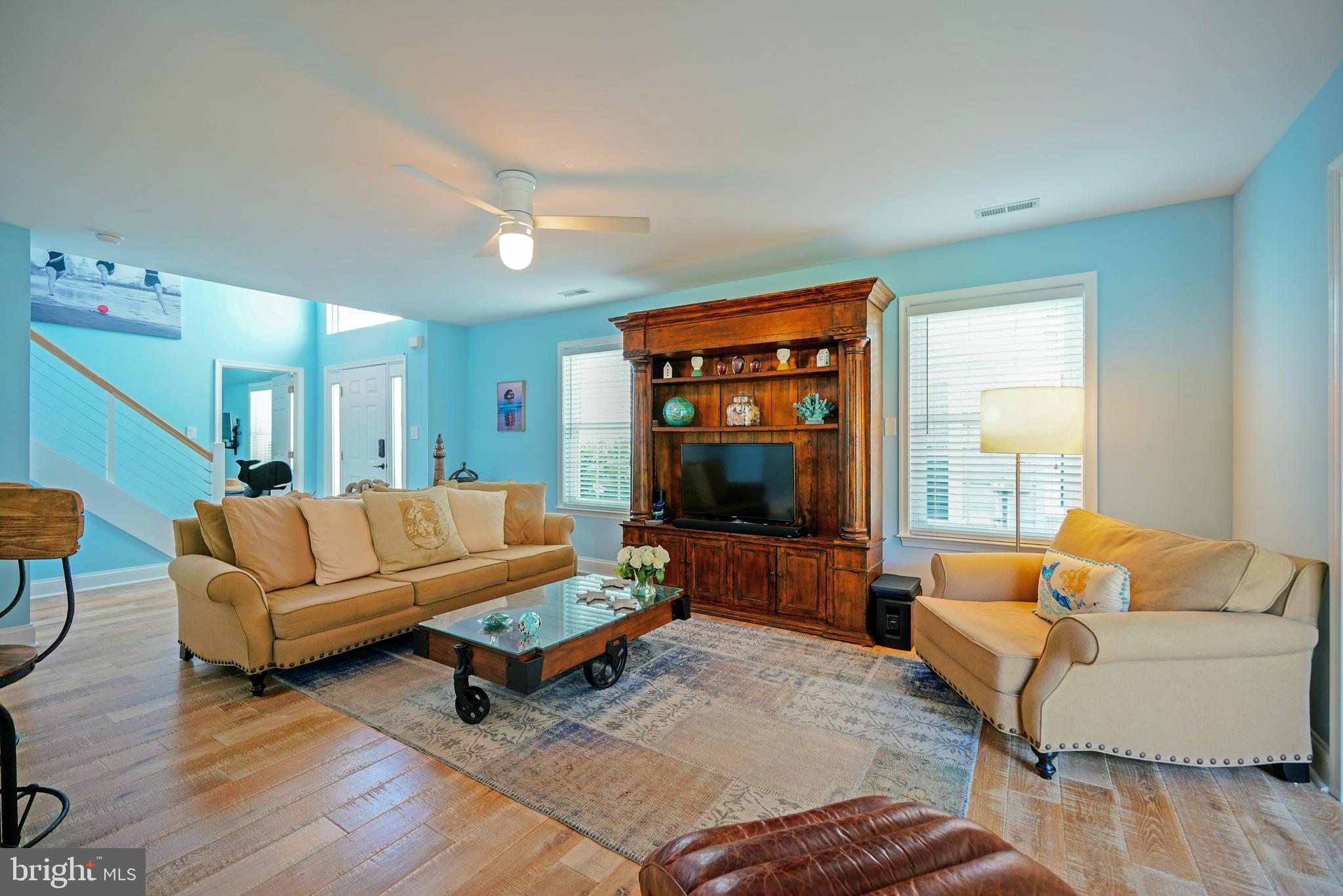 8 CAROLINE LANE
