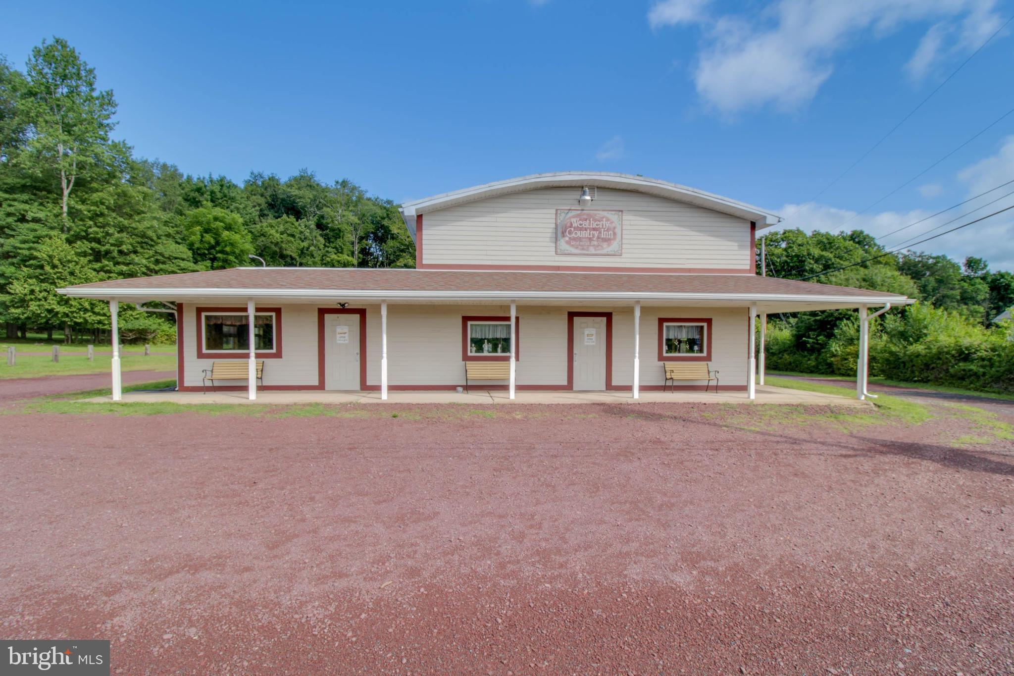 1634 S LEHIGH GORGE DRIVE