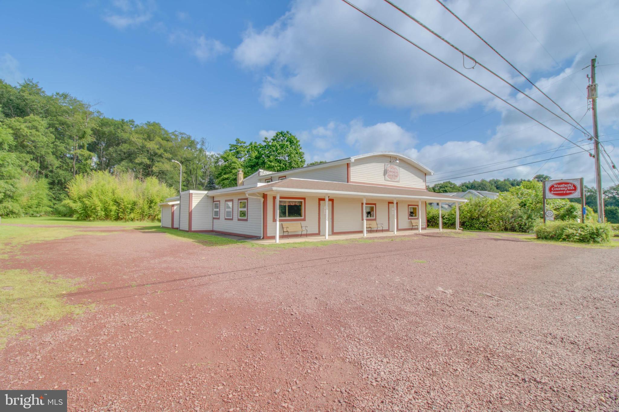 1634 S LEHIGH GORGE DRIVE