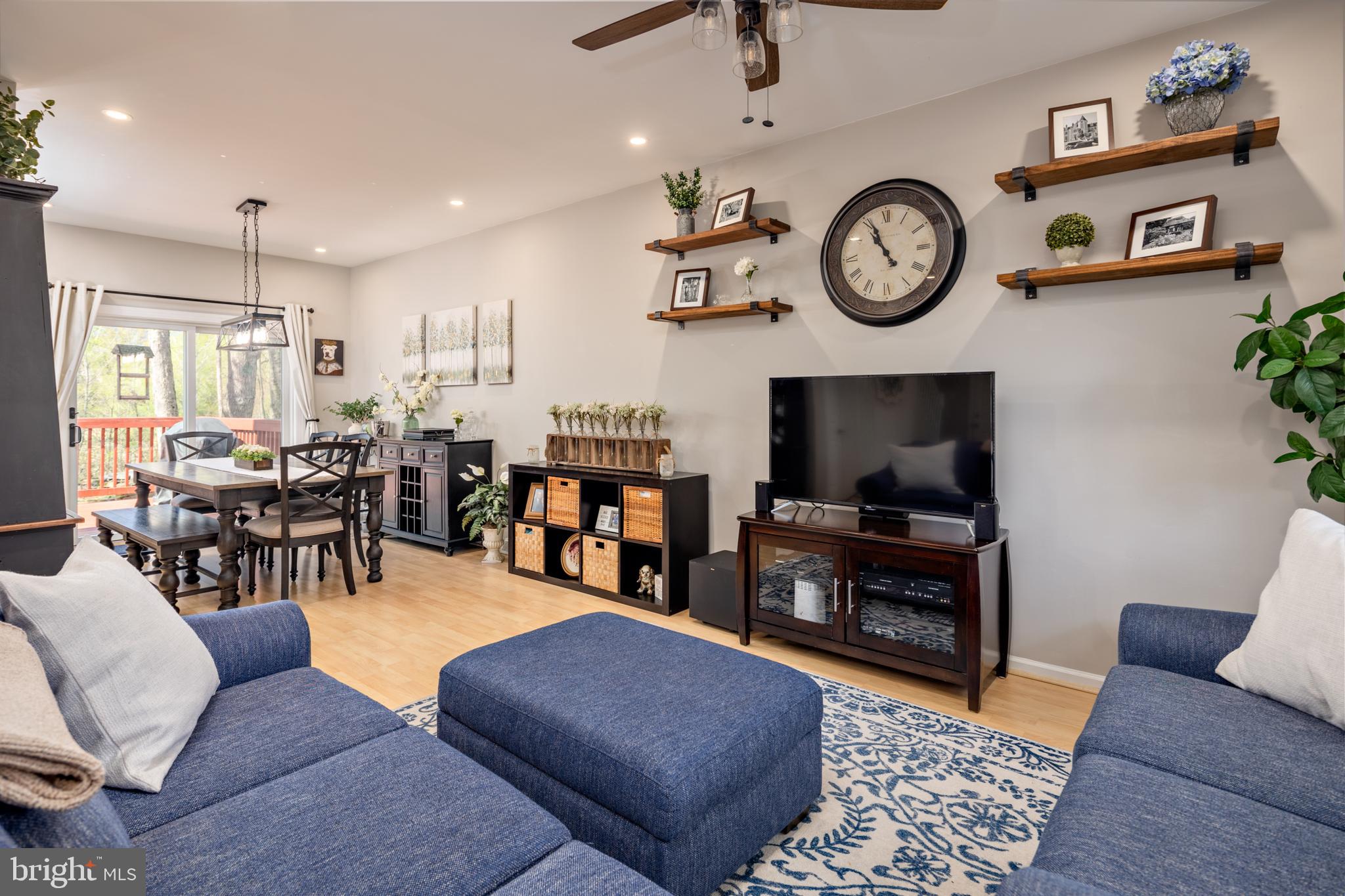 NEW COLONY VILLAGE - Residential