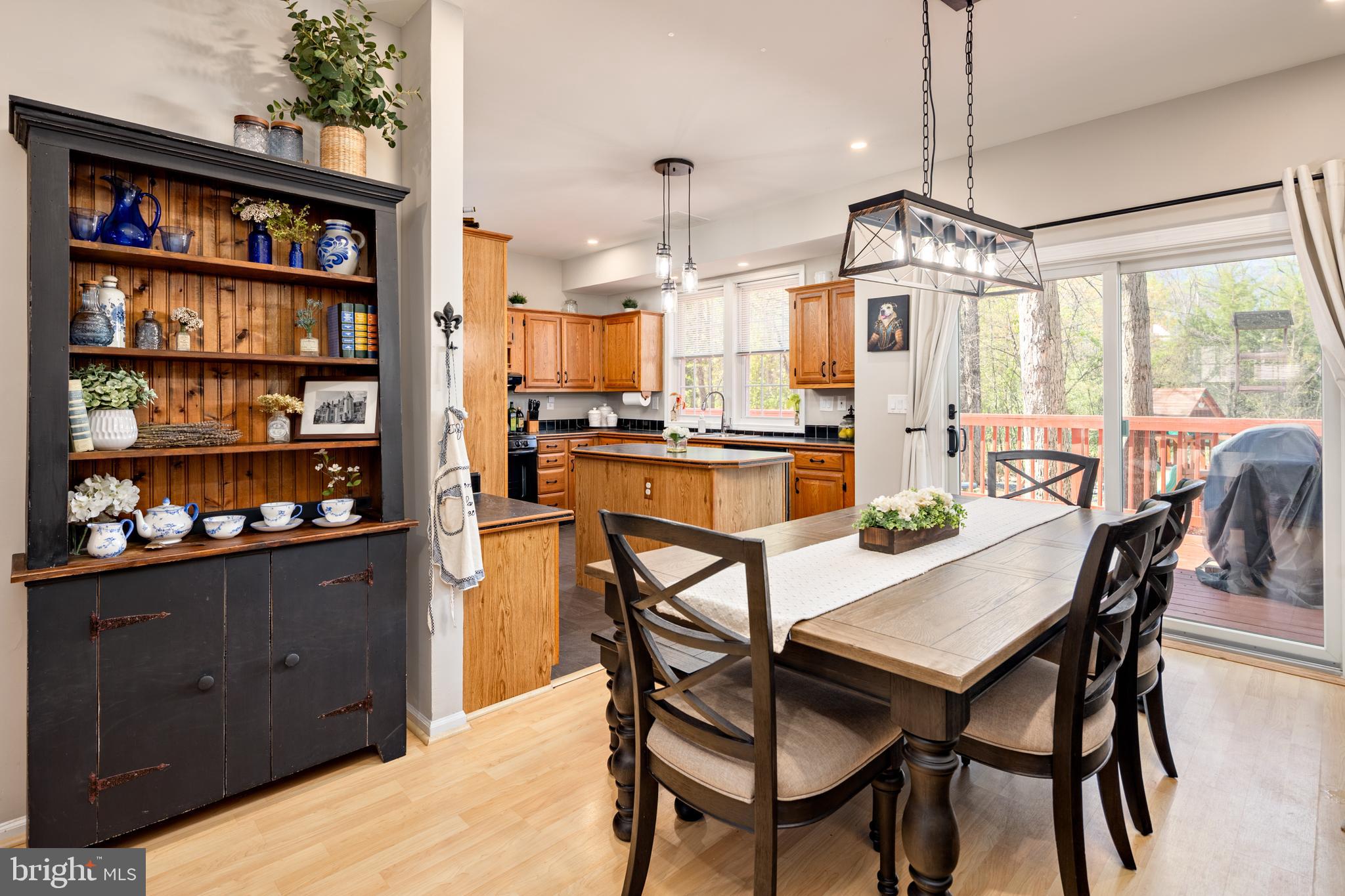 NEW COLONY VILLAGE - Residential