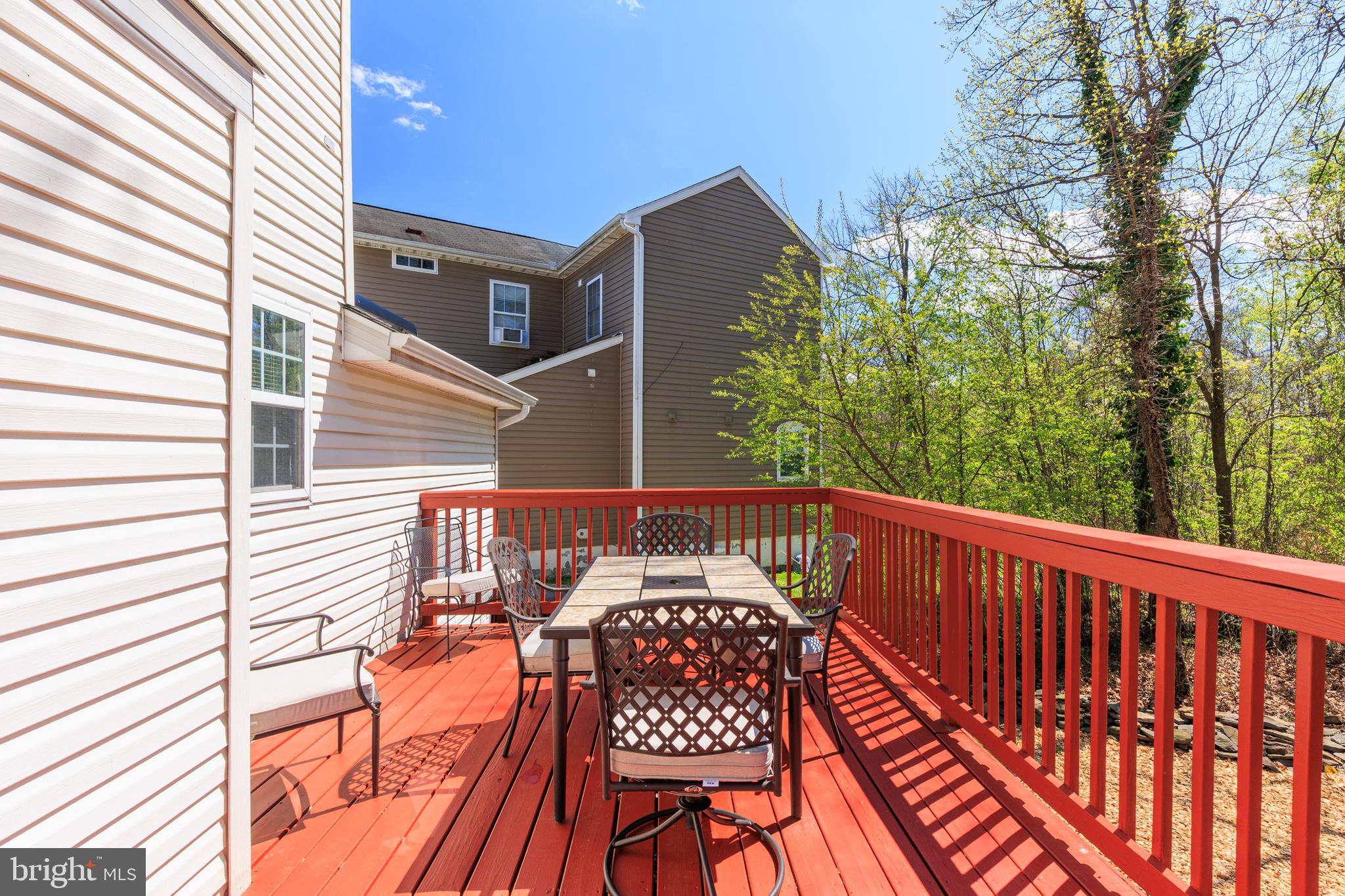 NEW COLONY VILLAGE - Residential