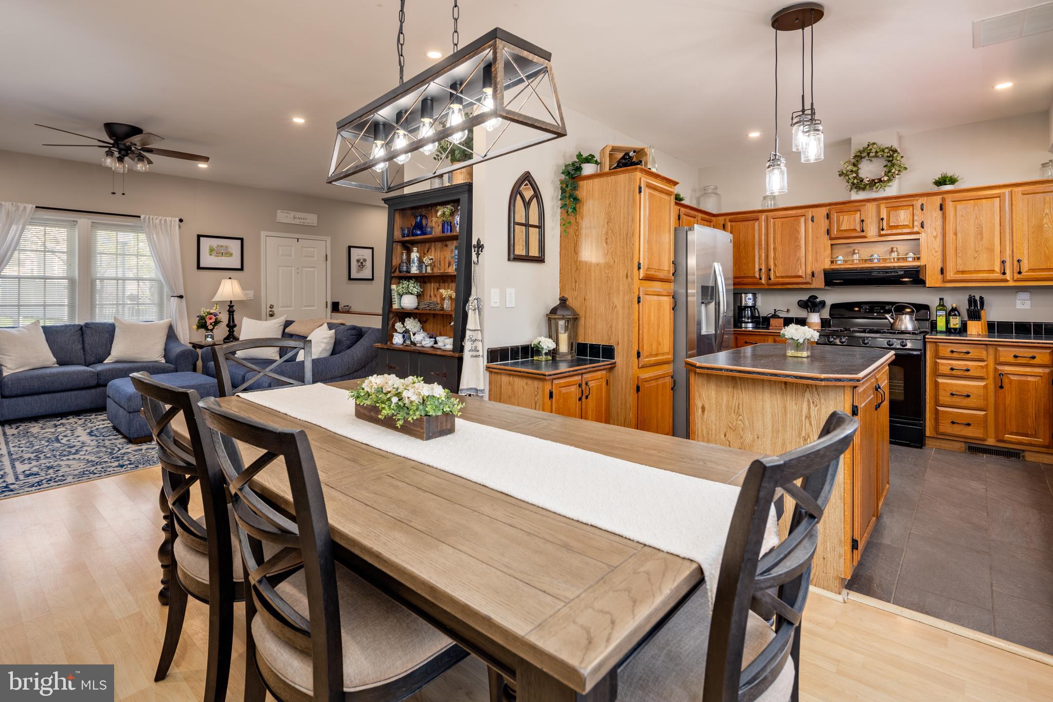 NEW COLONY VILLAGE - Residential