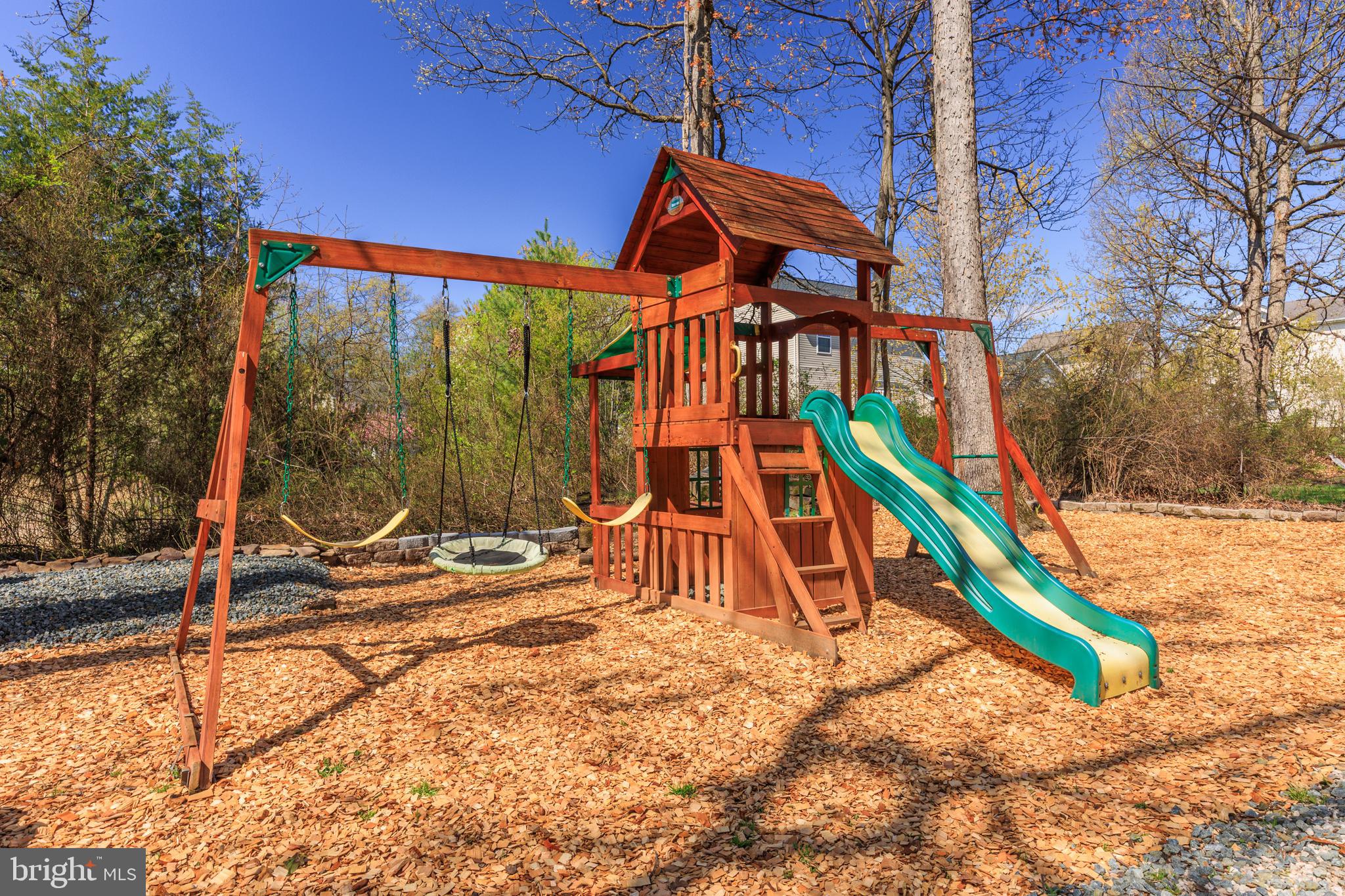 NEW COLONY VILLAGE - Residential