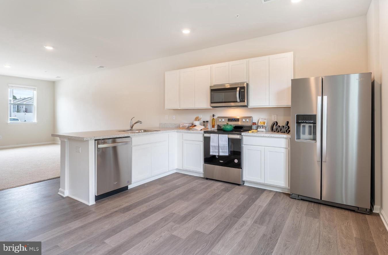 SASSAFRAS MEADOWS - Residential