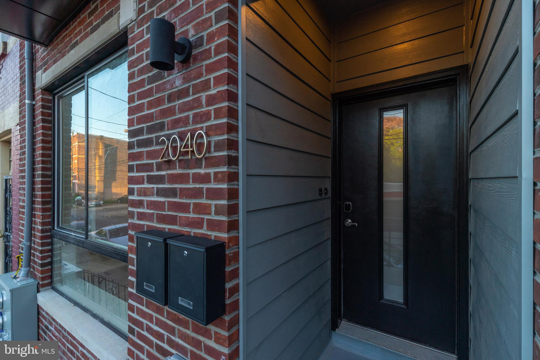 2040 N 19TH STREET 1