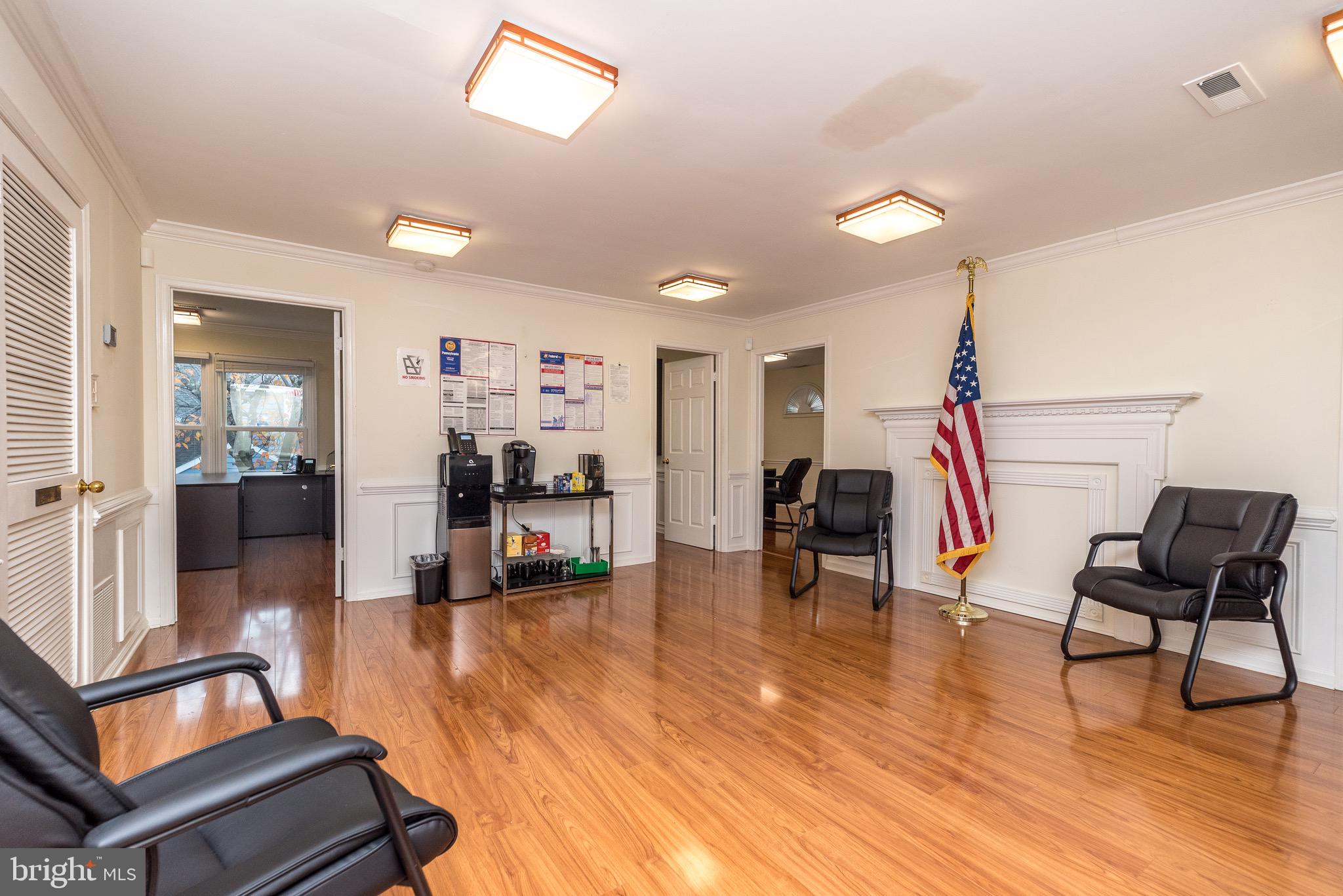 VICTORIAN COMMONS - Commercial Sale