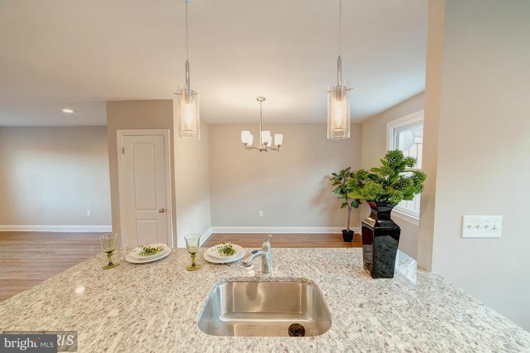 EDNOR GARDENS HISTORIC DISTRICT - Residential Lease