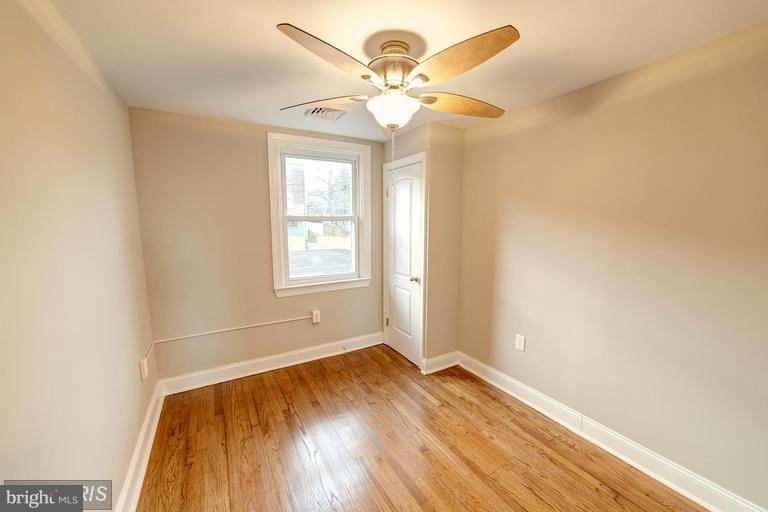 EDNOR GARDENS HISTORIC DISTRICT - Residential Lease