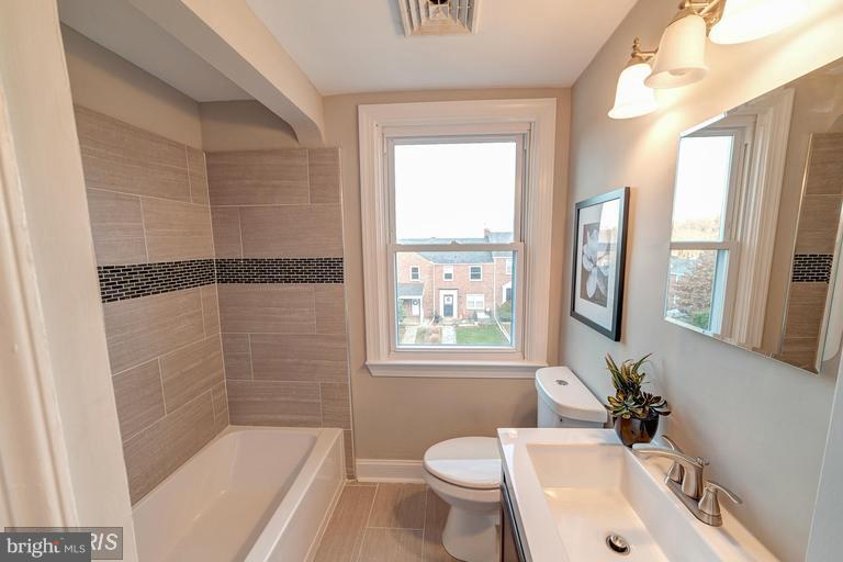 EDNOR GARDENS HISTORIC DISTRICT - Residential Lease