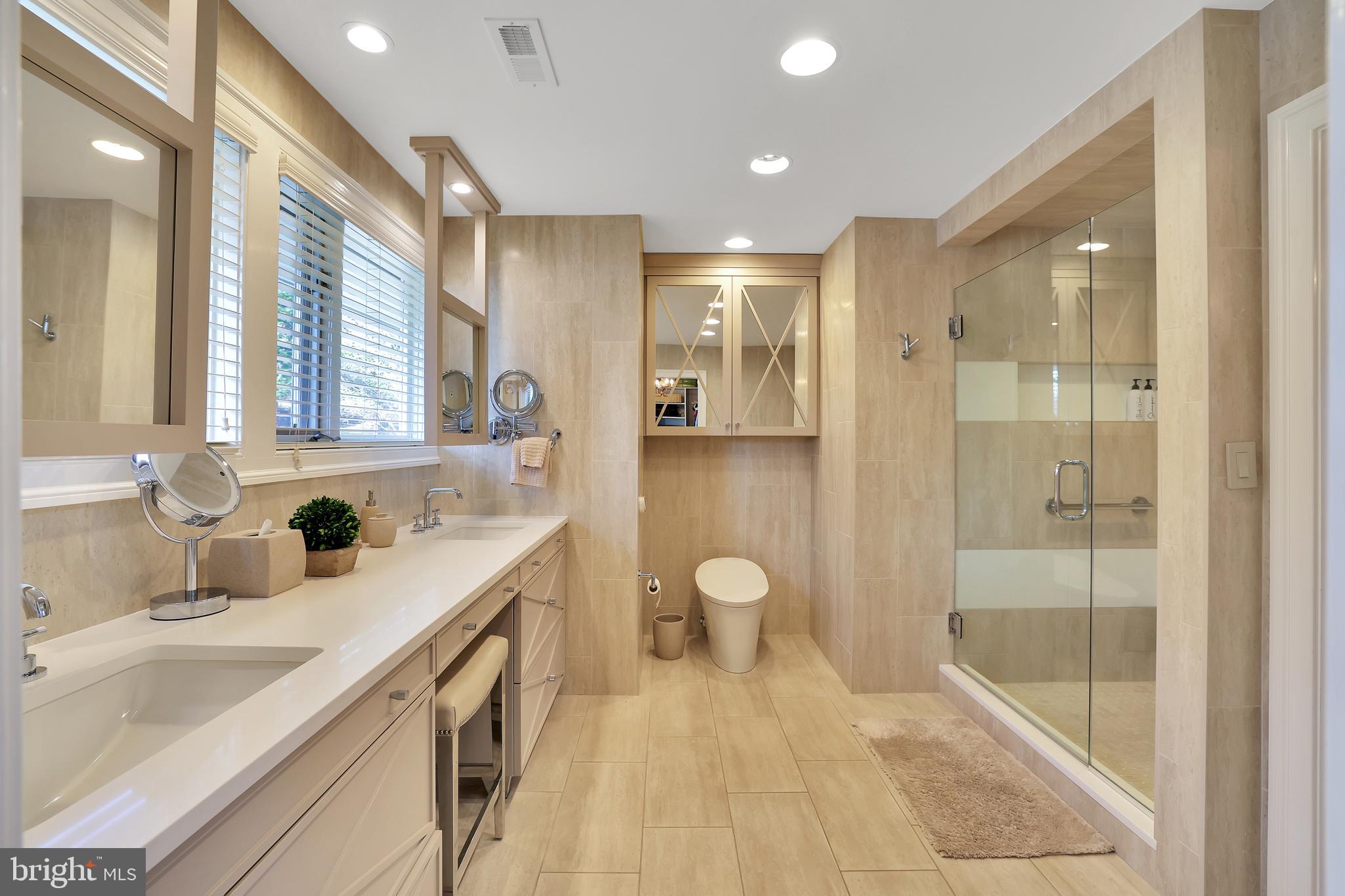 RUXTON HILLS - Residential