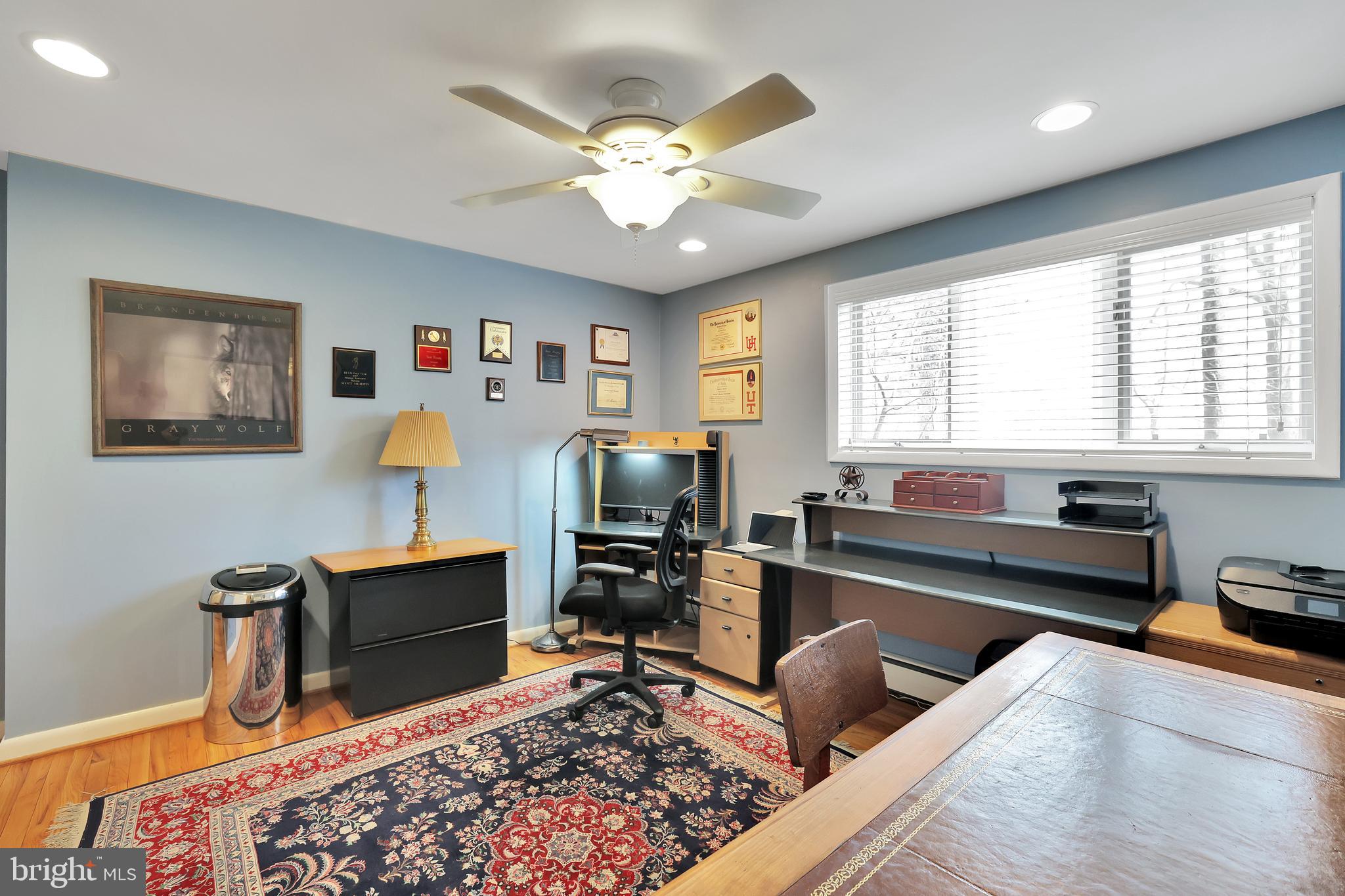 RUXTON HILLS - Residential