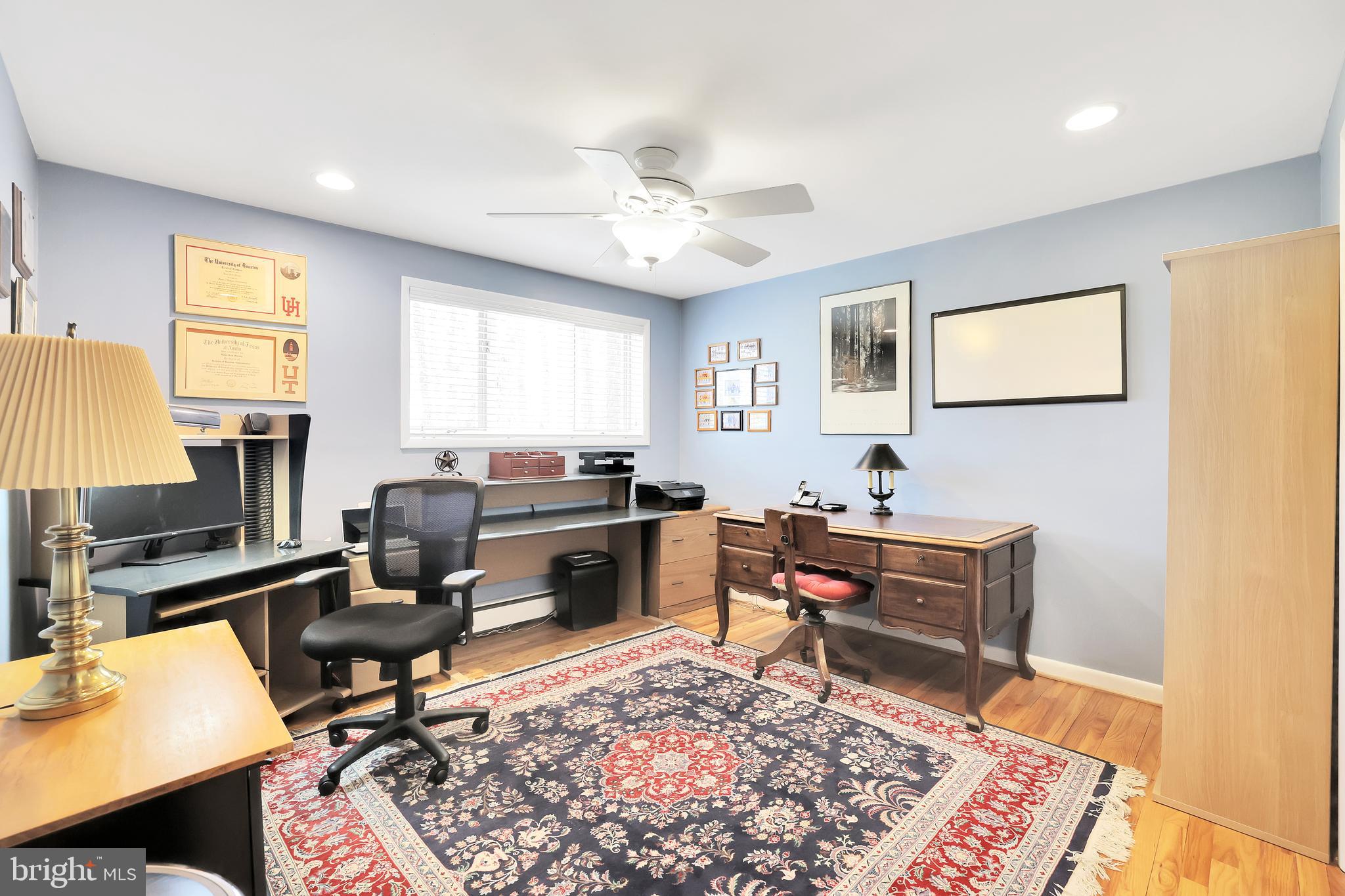 RUXTON HILLS - Residential