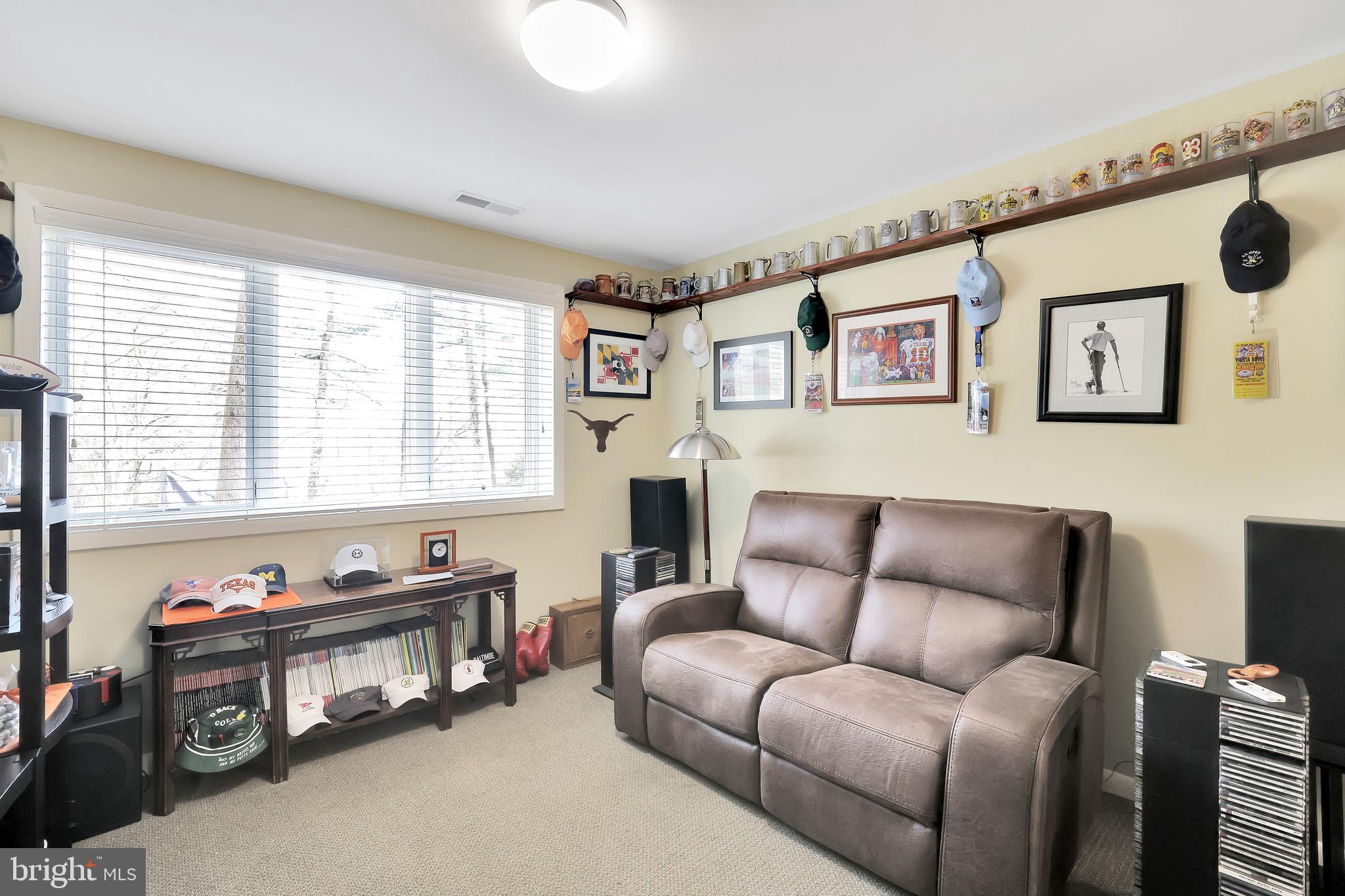 RUXTON HILLS - Residential