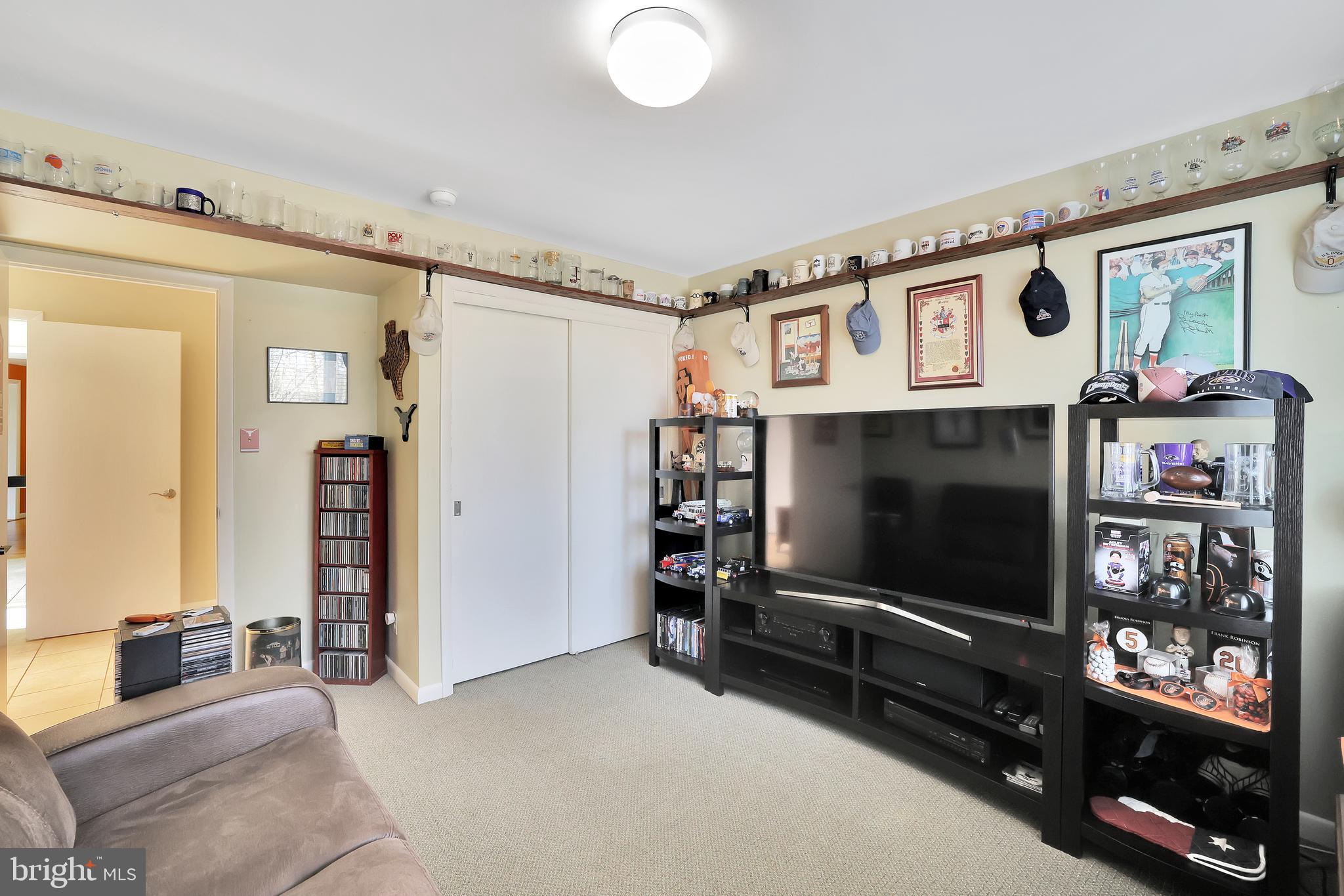 RUXTON HILLS - Residential