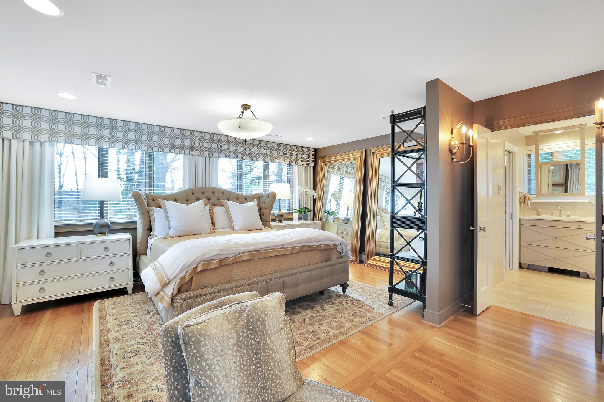 RUXTON HILLS - Residential