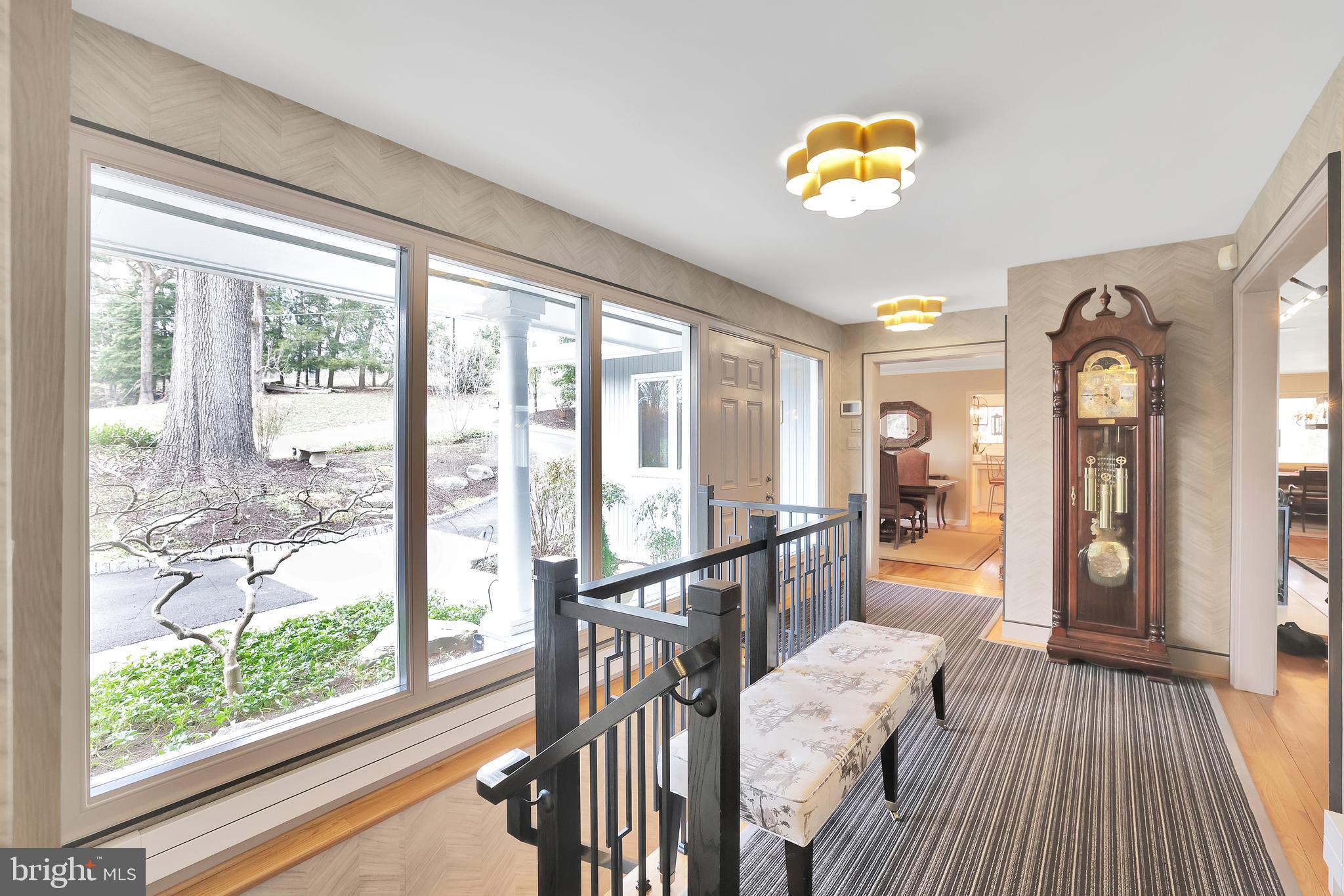 RUXTON HILLS - Residential