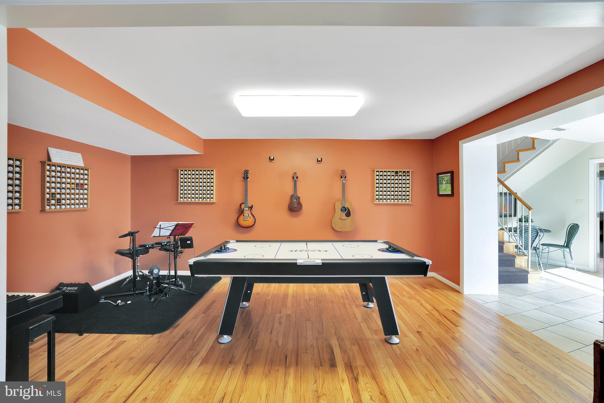 RUXTON HILLS - Residential