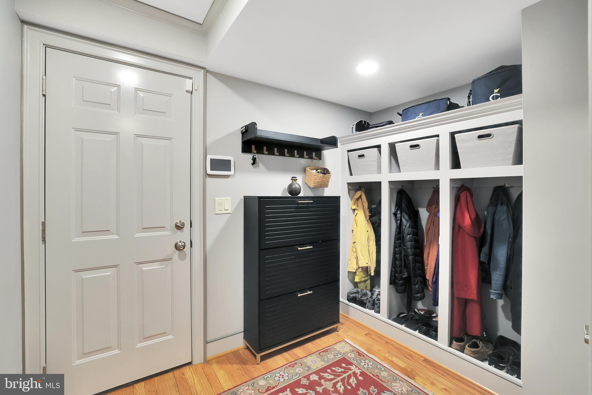 RUXTON HILLS - Residential