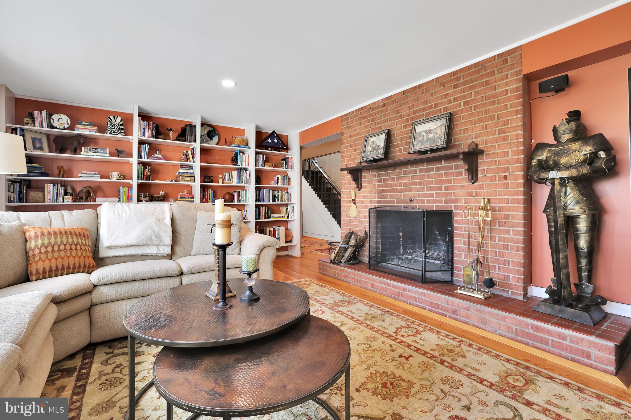 RUXTON HILLS - Residential