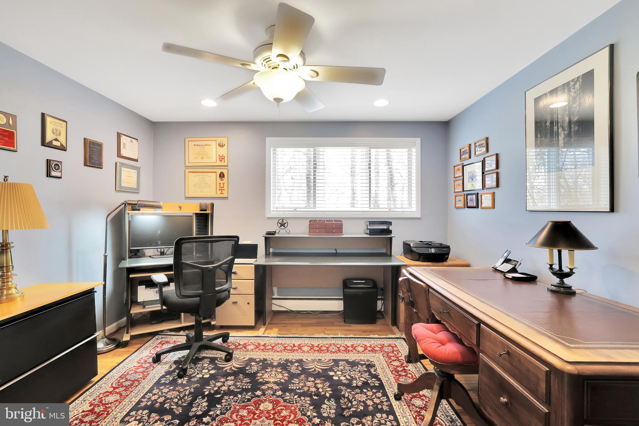 RUXTON HILLS - Residential