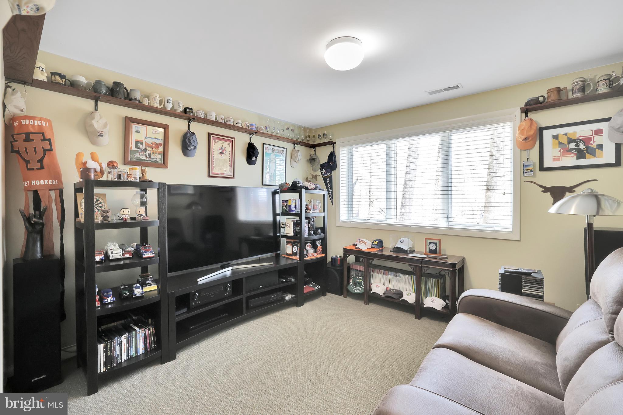 RUXTON HILLS - Residential