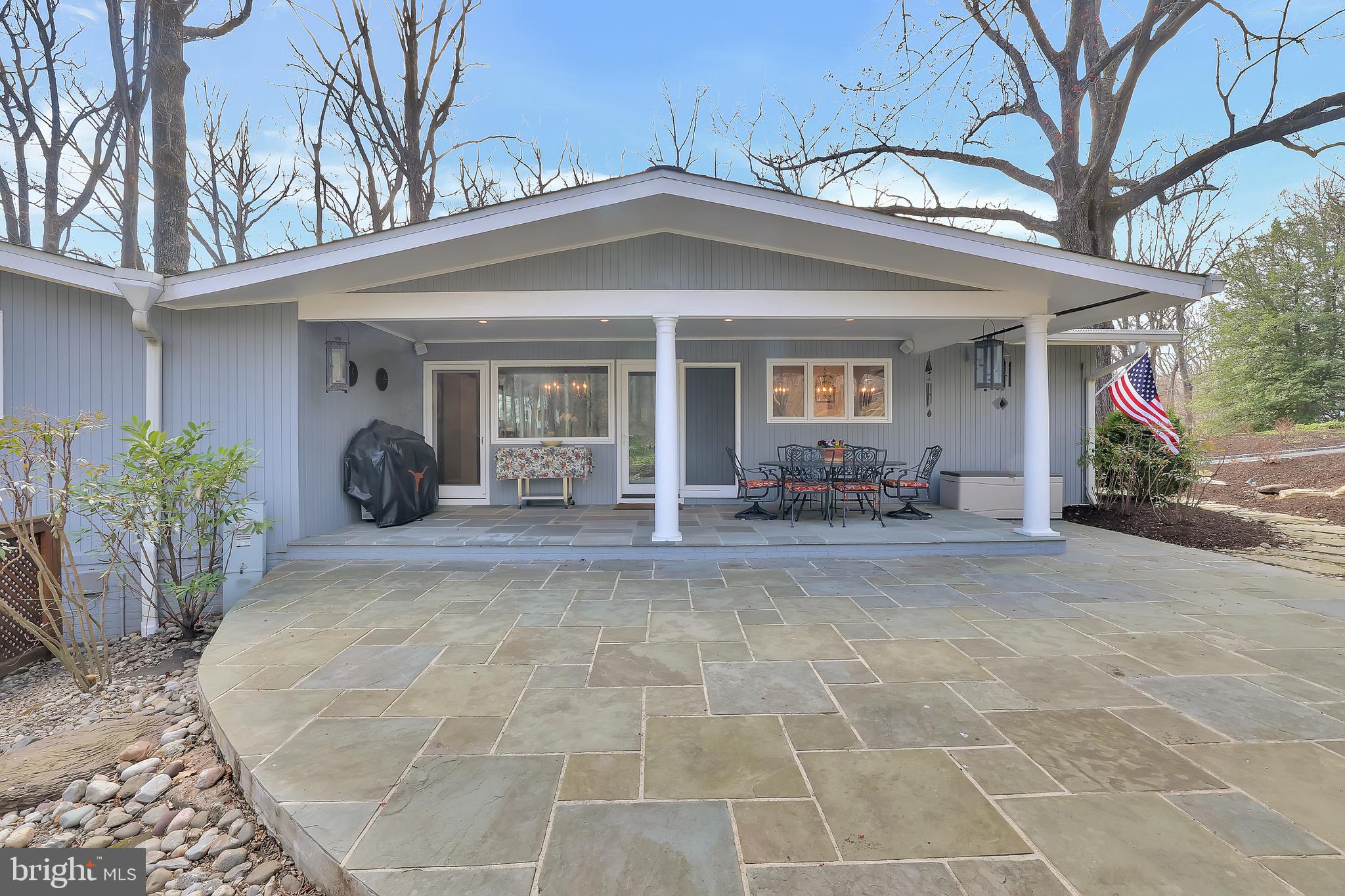 RUXTON HILLS - Residential