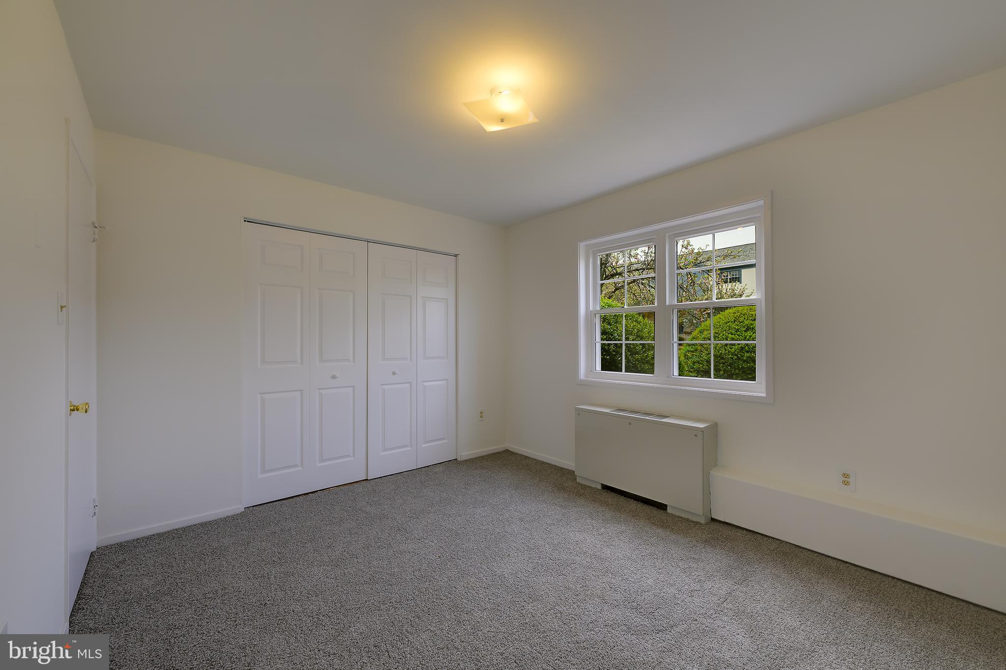 MONTPELIER VILLAGE - Residential