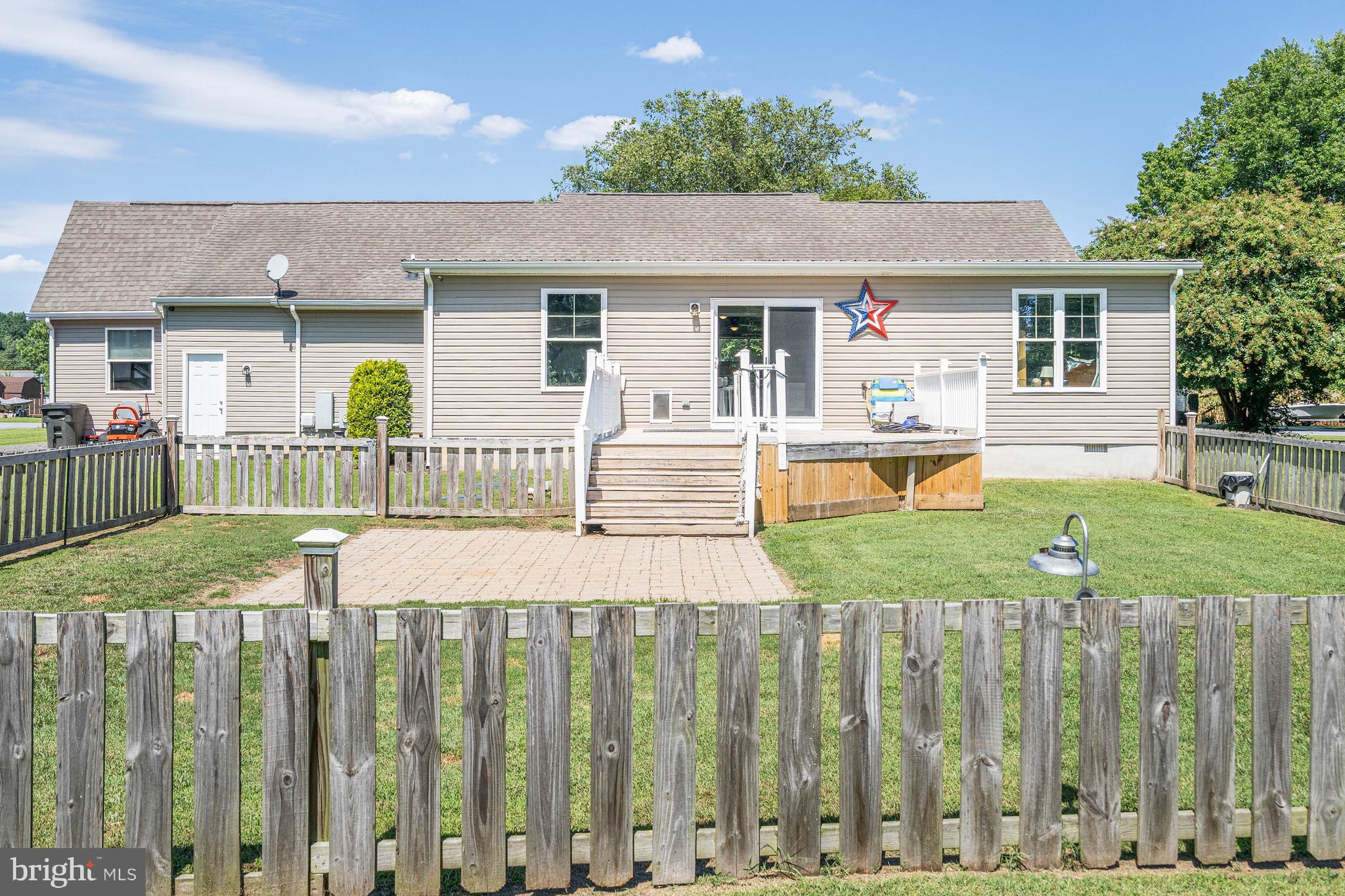 CAVE COLONY - Residential