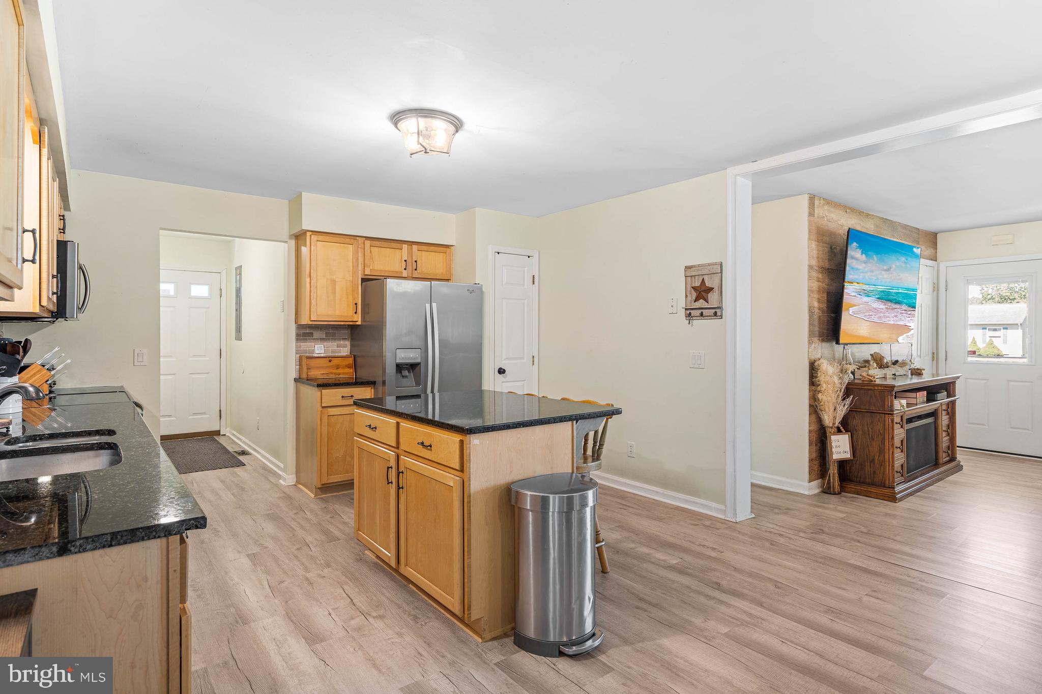 CAVE COLONY - Residential