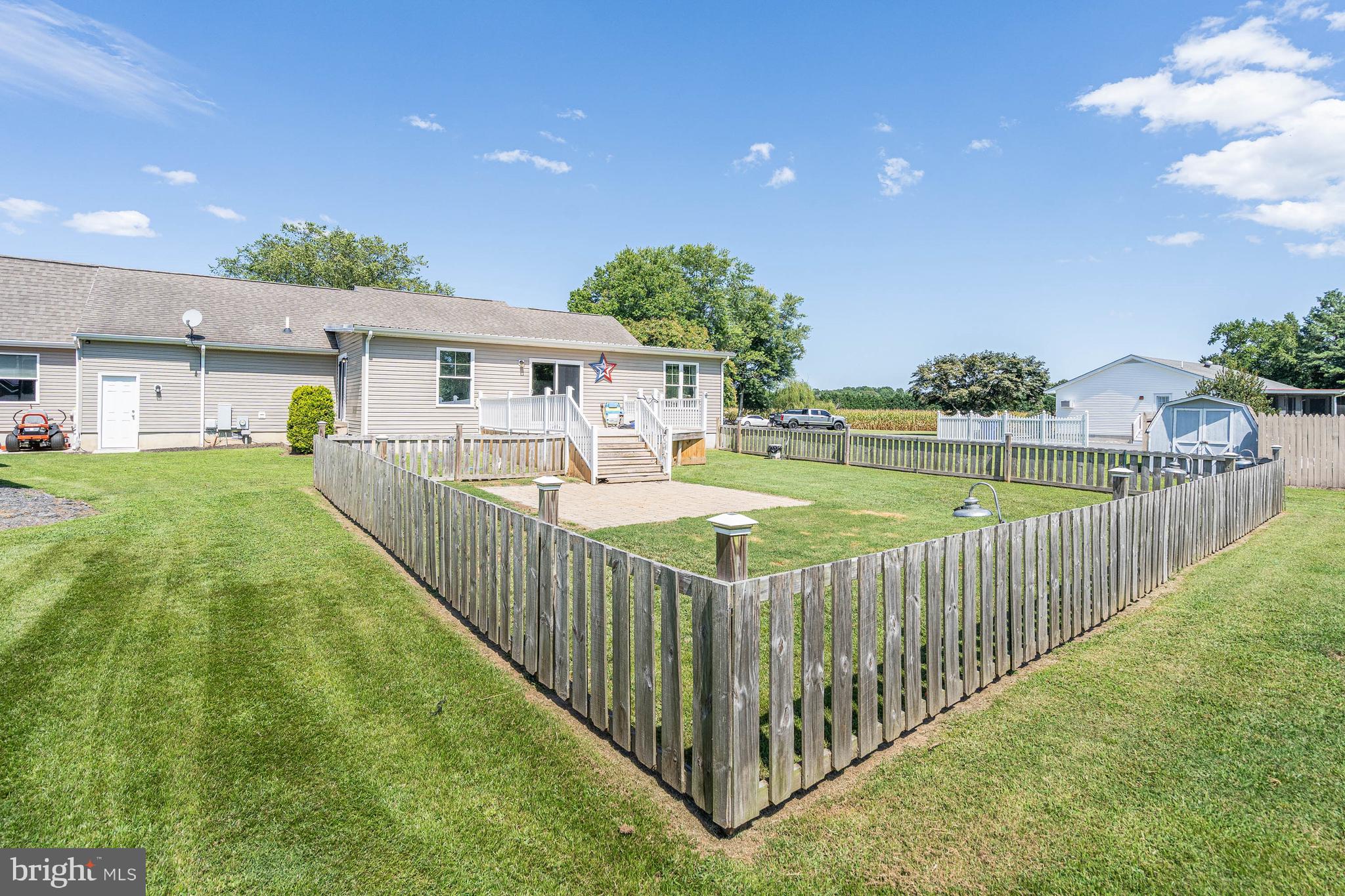 CAVE COLONY - Residential