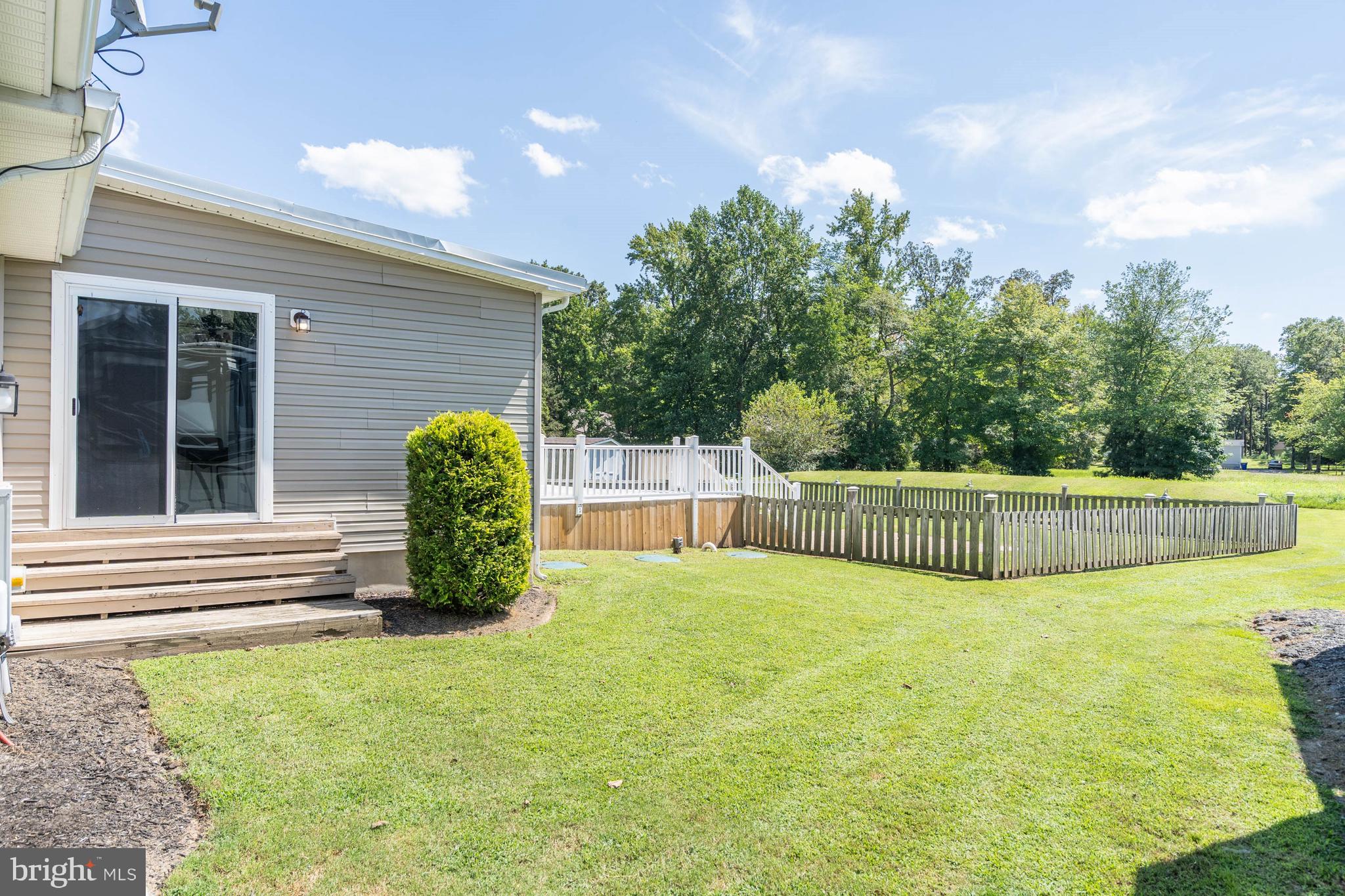 CAVE COLONY - Residential