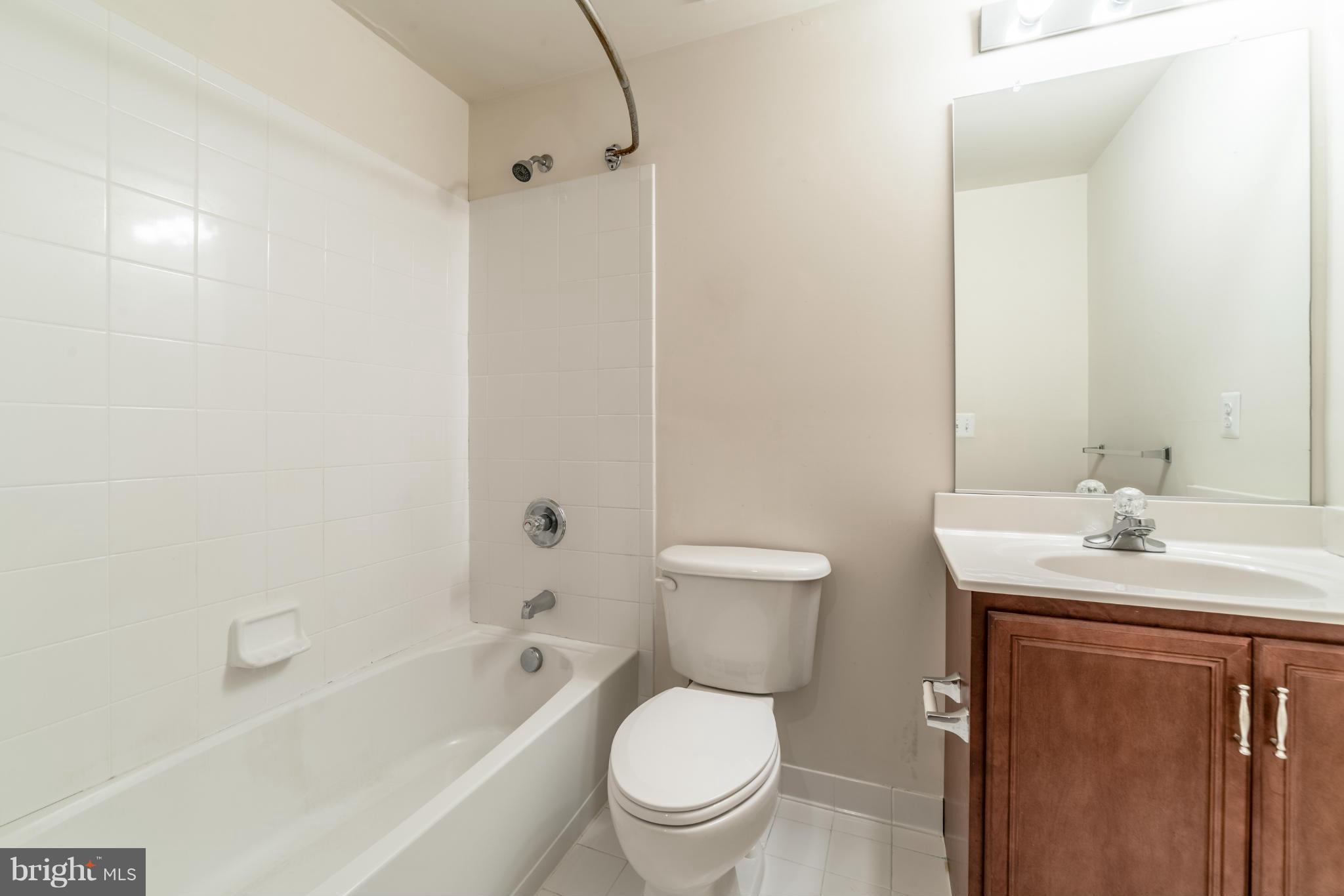 BELMONT LAND BAY - Residential