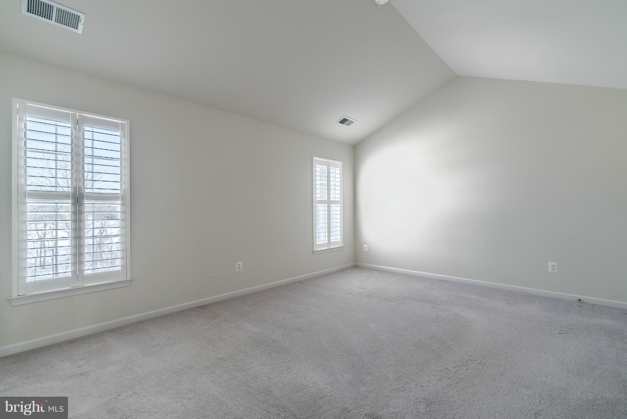 BELMONT LAND BAY - Residential