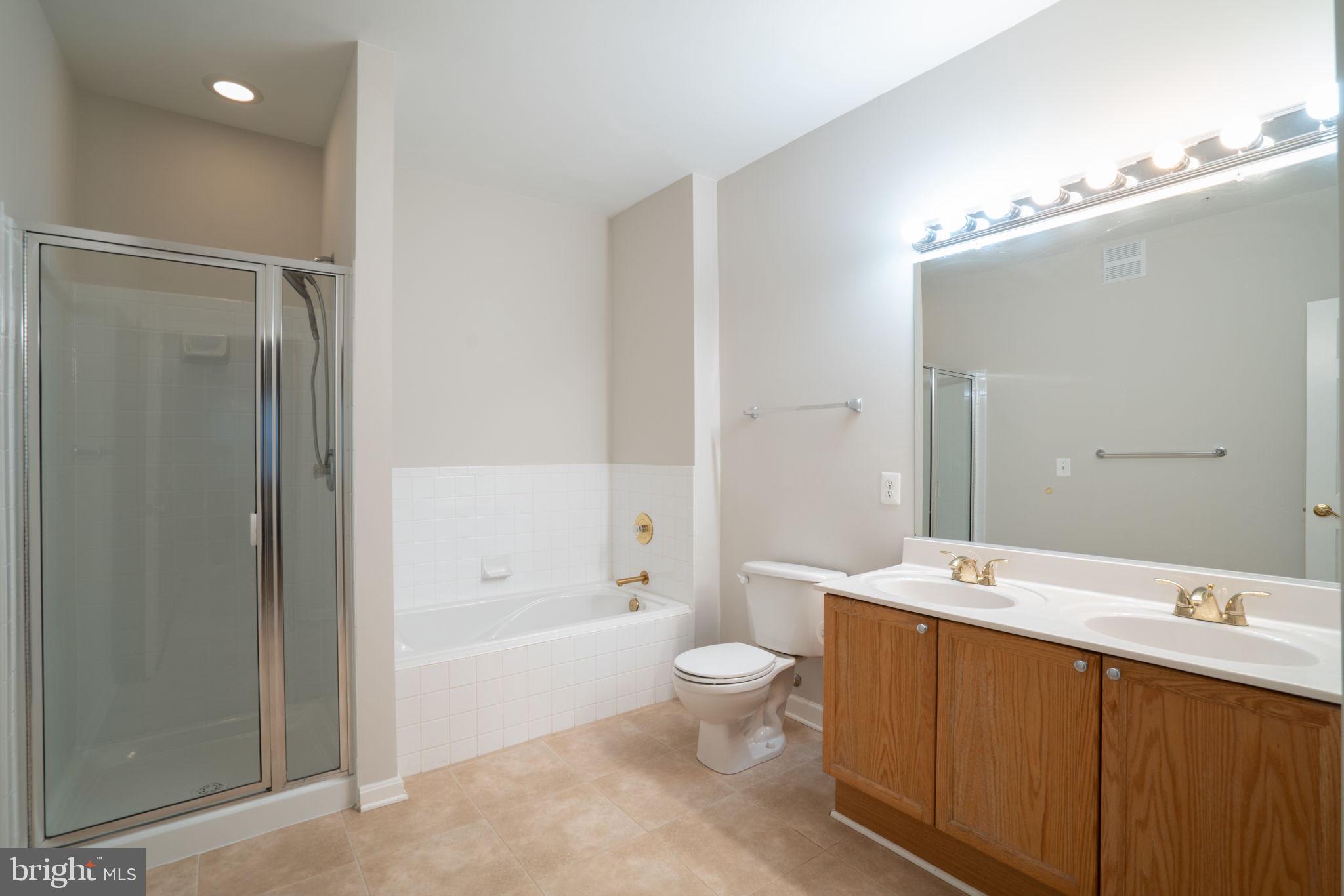 CHRISTOPHER AT CEDAR LAKES - Residential