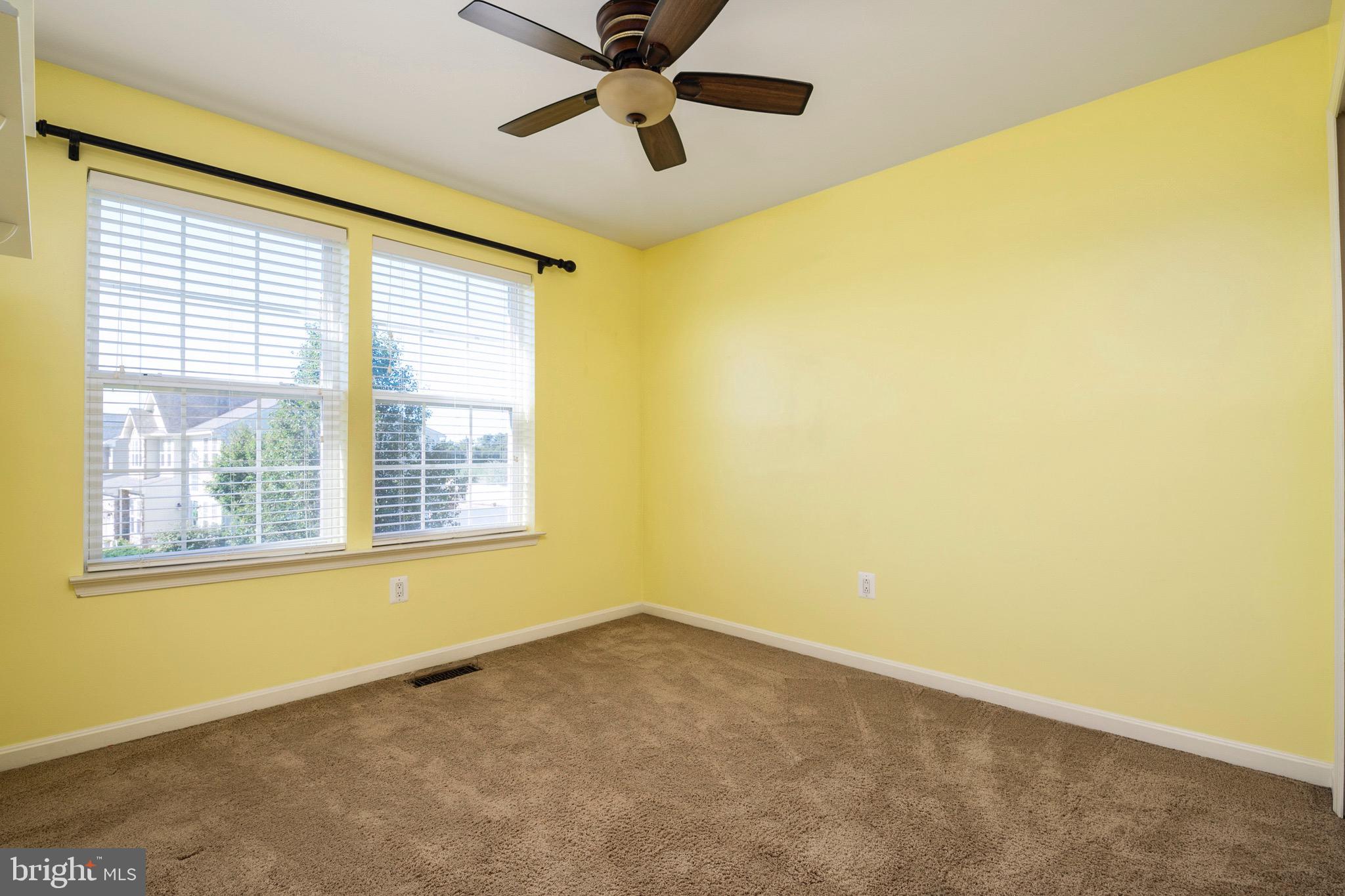 NORTH BROOK - Residential