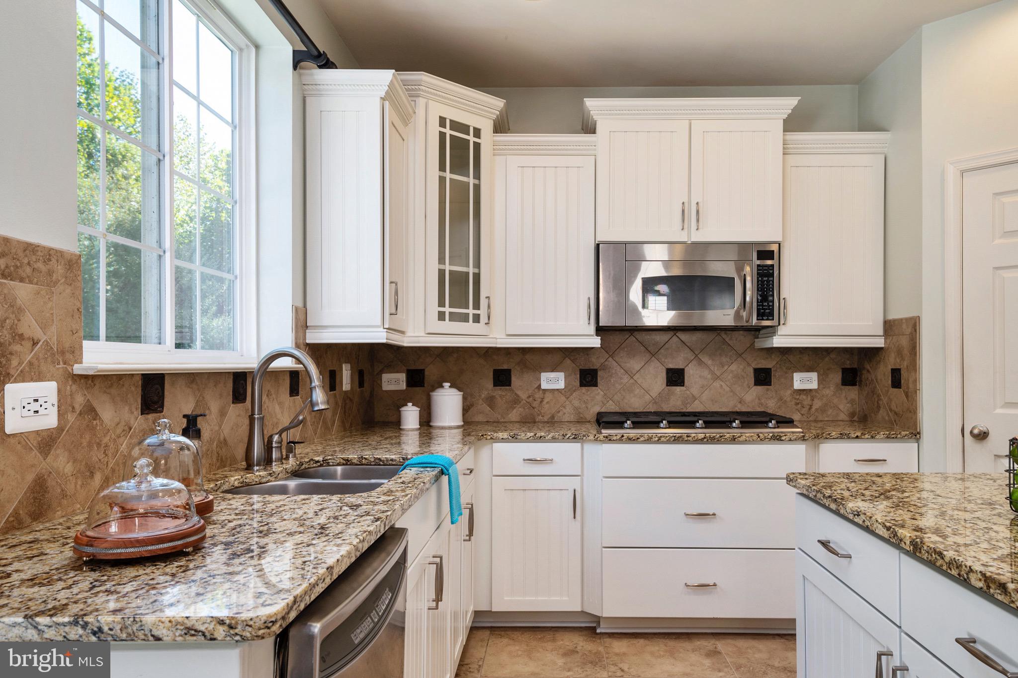 NORTH BROOK - Residential